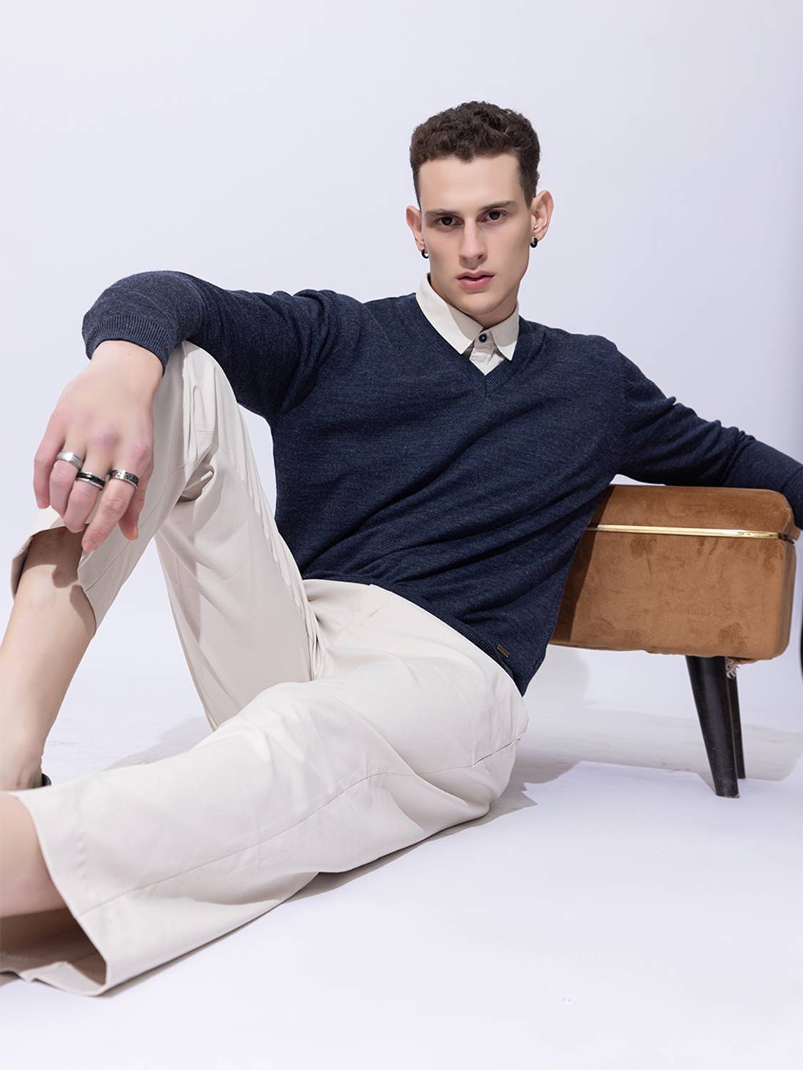 ARMISTO Solid V Neck Formal Men Blue Sweater