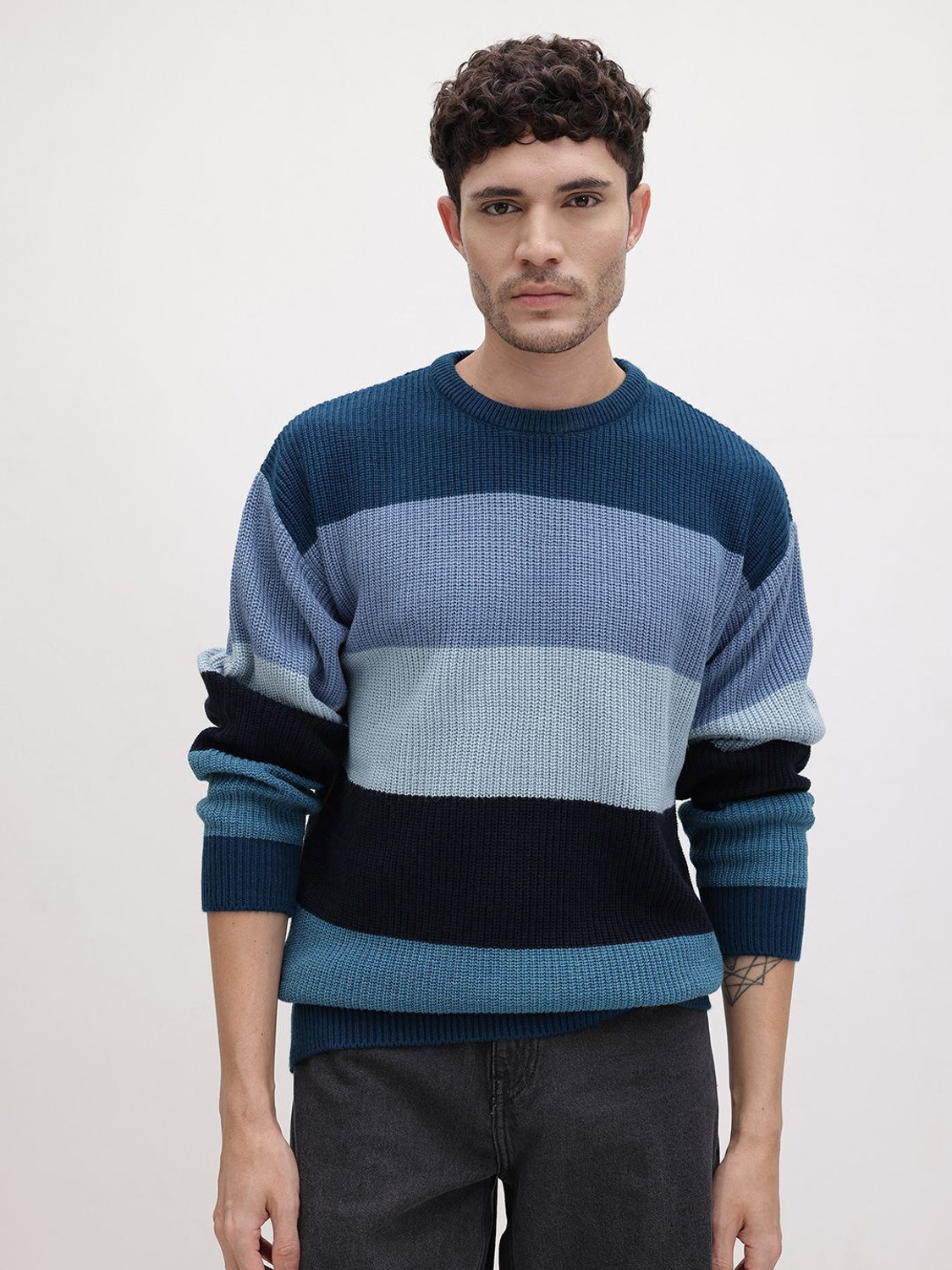 Image of Roadster Colorblock Round Neck Casual Men Blue Sweater