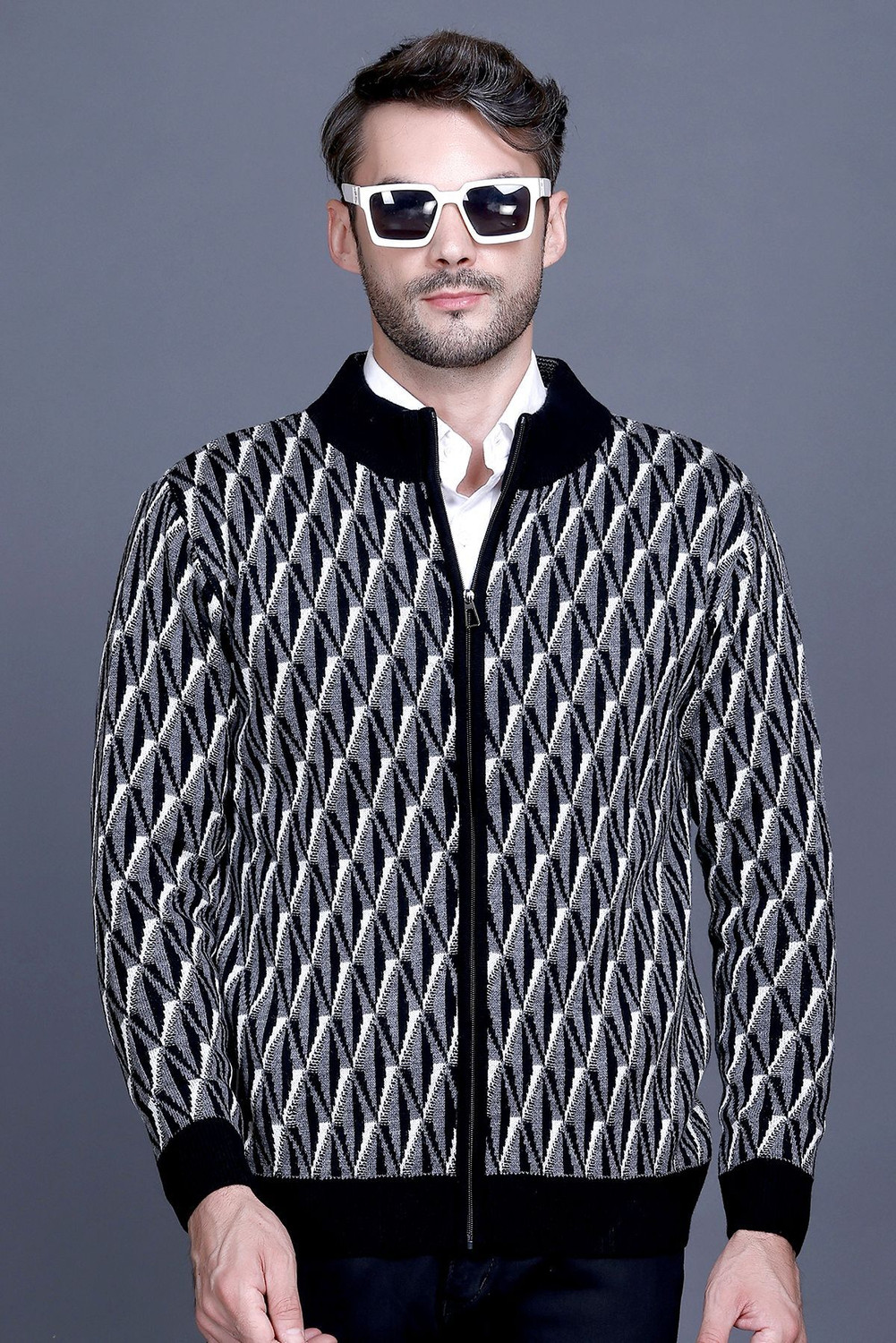 Image of GODFREY Checkered Round Neck Casual Men Black Sweater