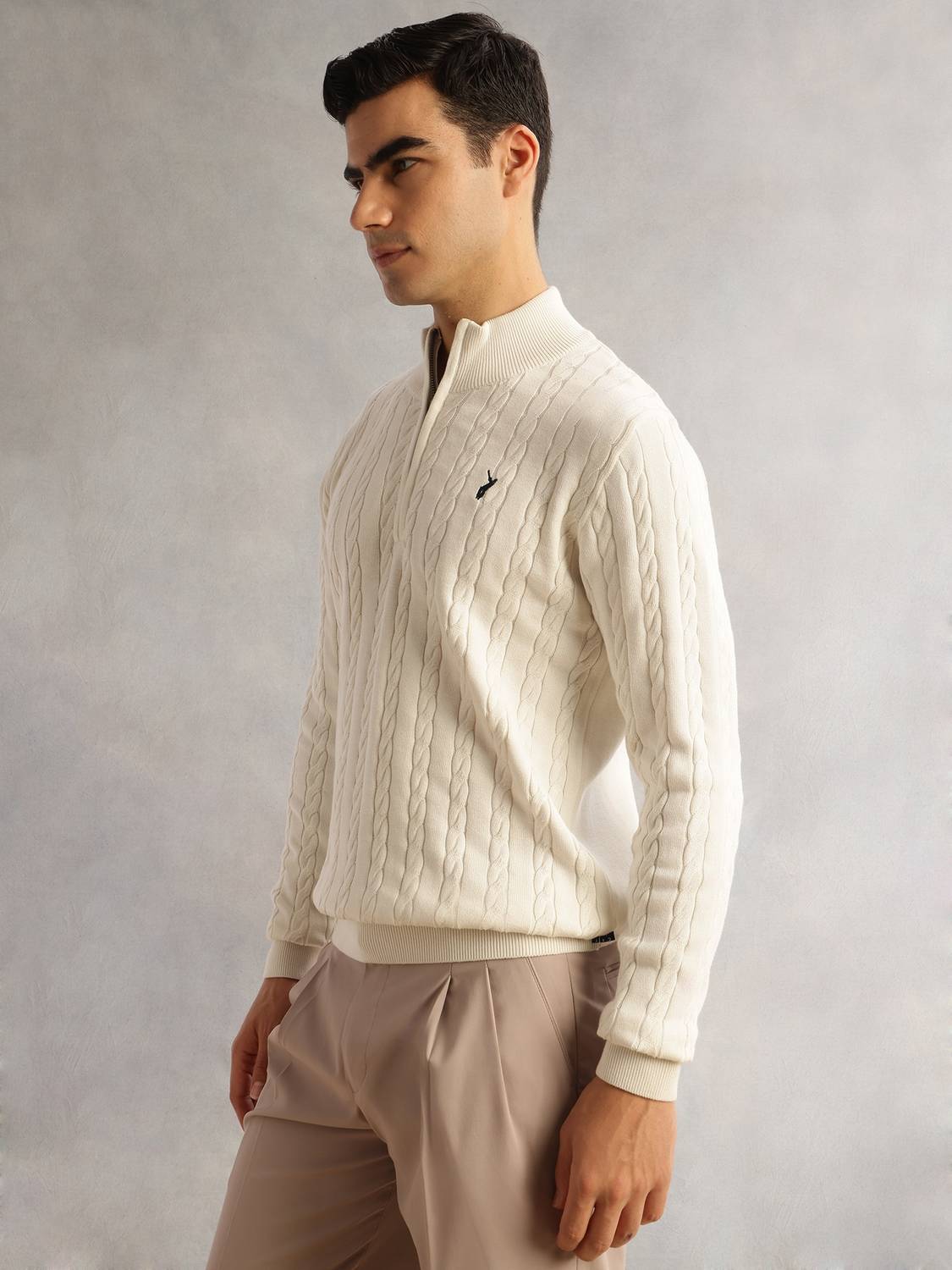 Thomas Scott Mandarin Neck White Sweater - Image 3