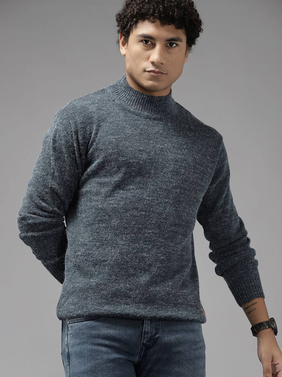 Roadster Solid Turtle Neck Casual Men Grey Sweater - Image 3