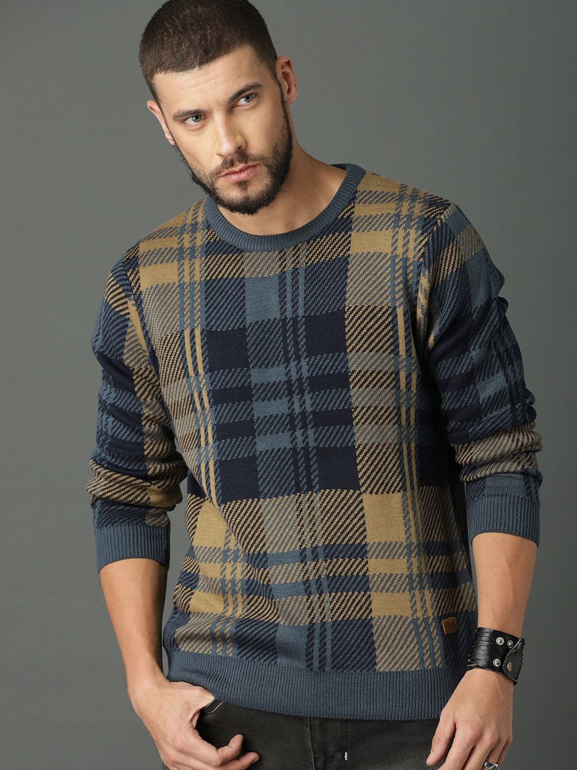 Image of Roadster Checkered Round Neck Casual Men Grey Sweater
