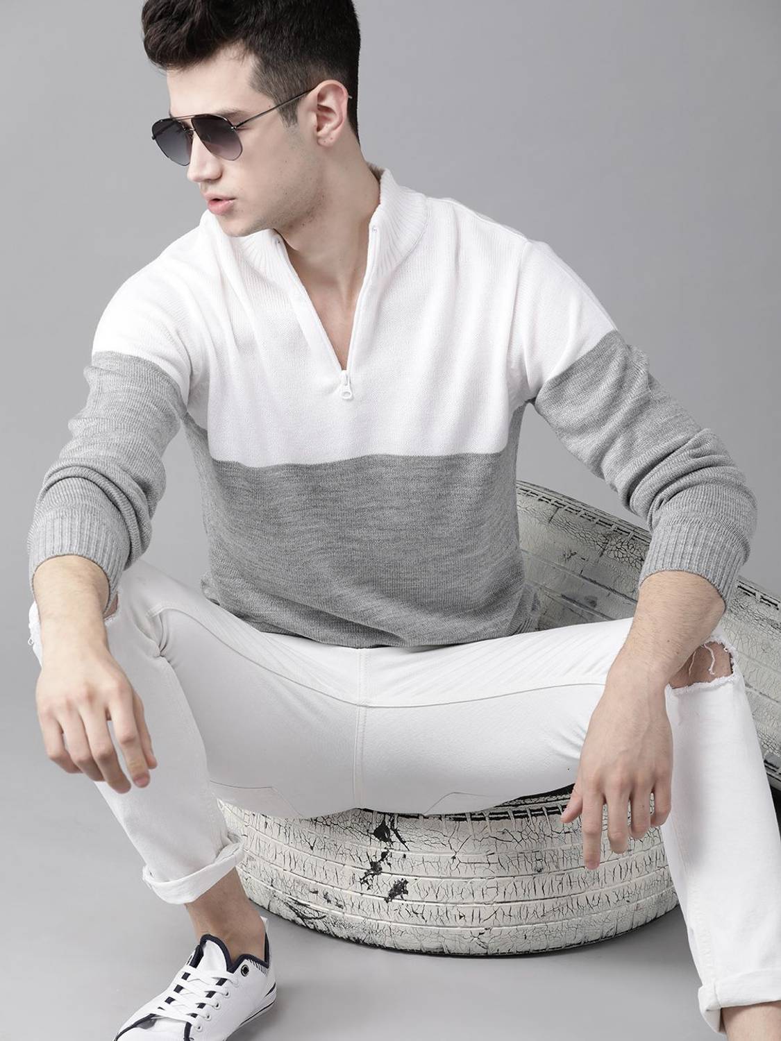 Roadster Grey Colorblock High Neck Men's Sweater - Image 4