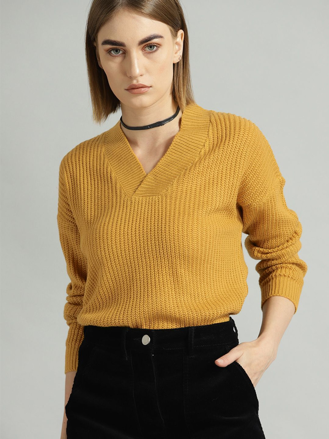 Roadster Solid V Neck Casual Women Yellow Sweater