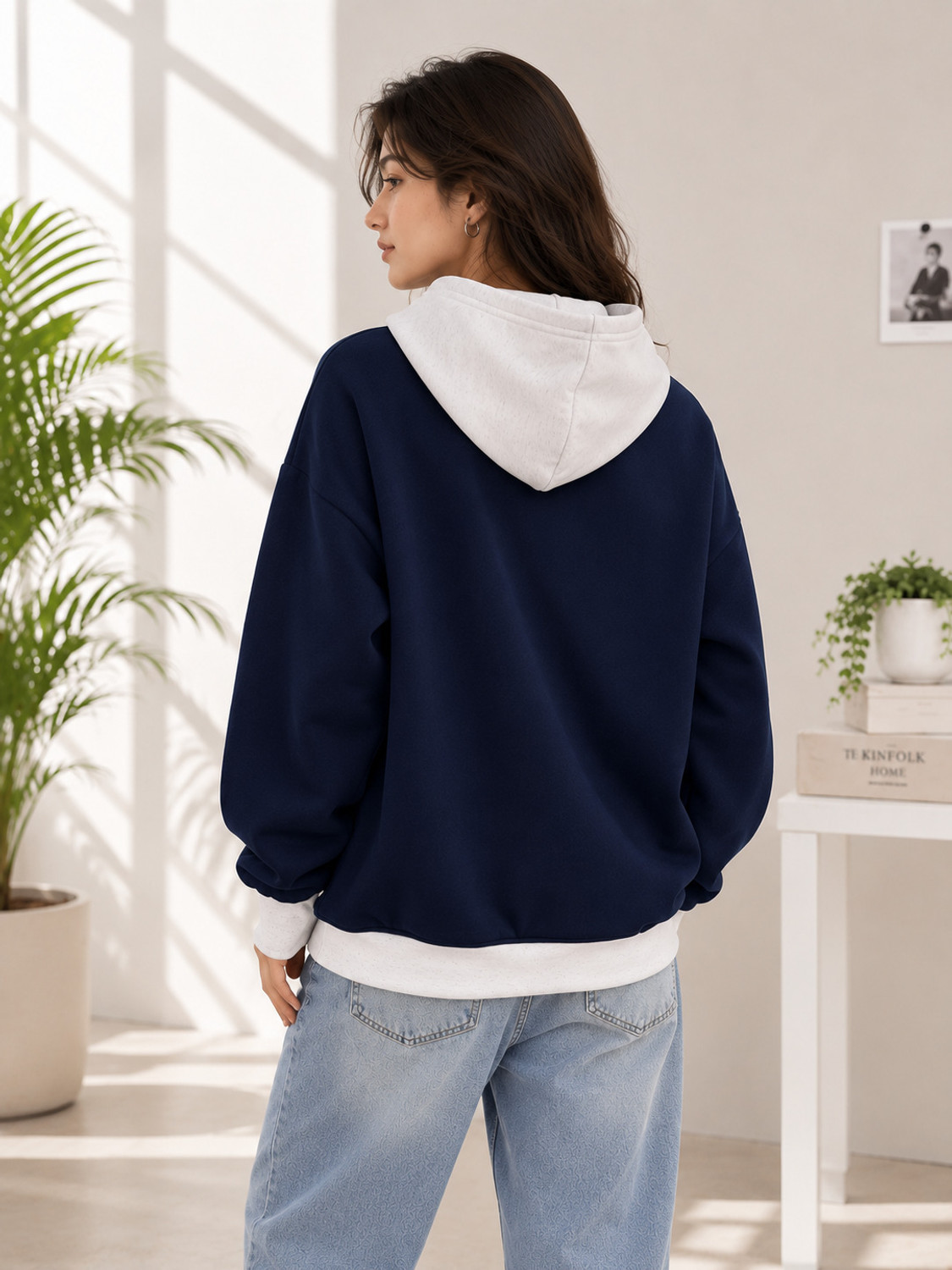 Image of Veroconic Women Full Sleeve Graphic Print Hooded Sweatshirt