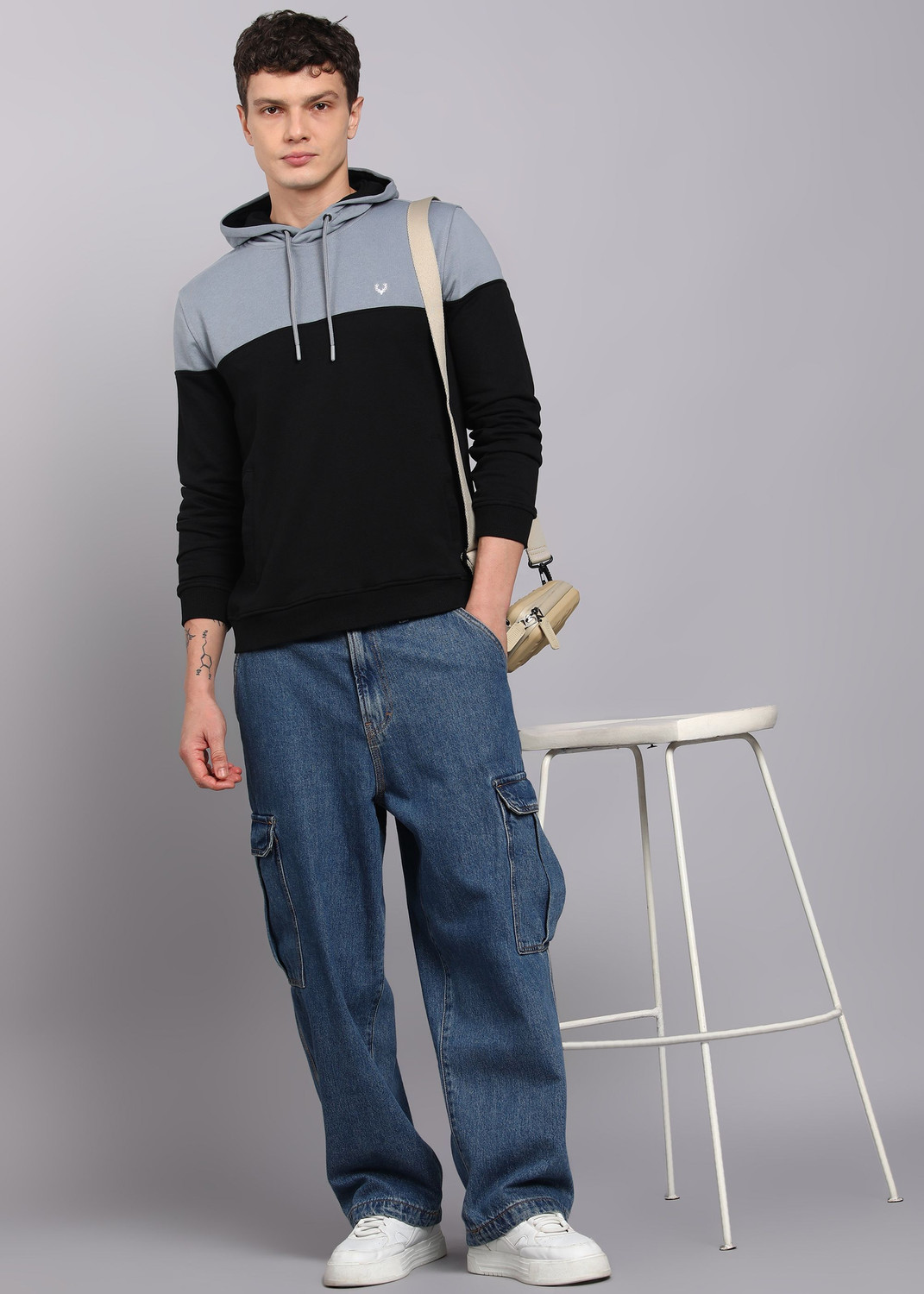 Image of Allen Solly Men Full Sleeve Solid Sweatshirt