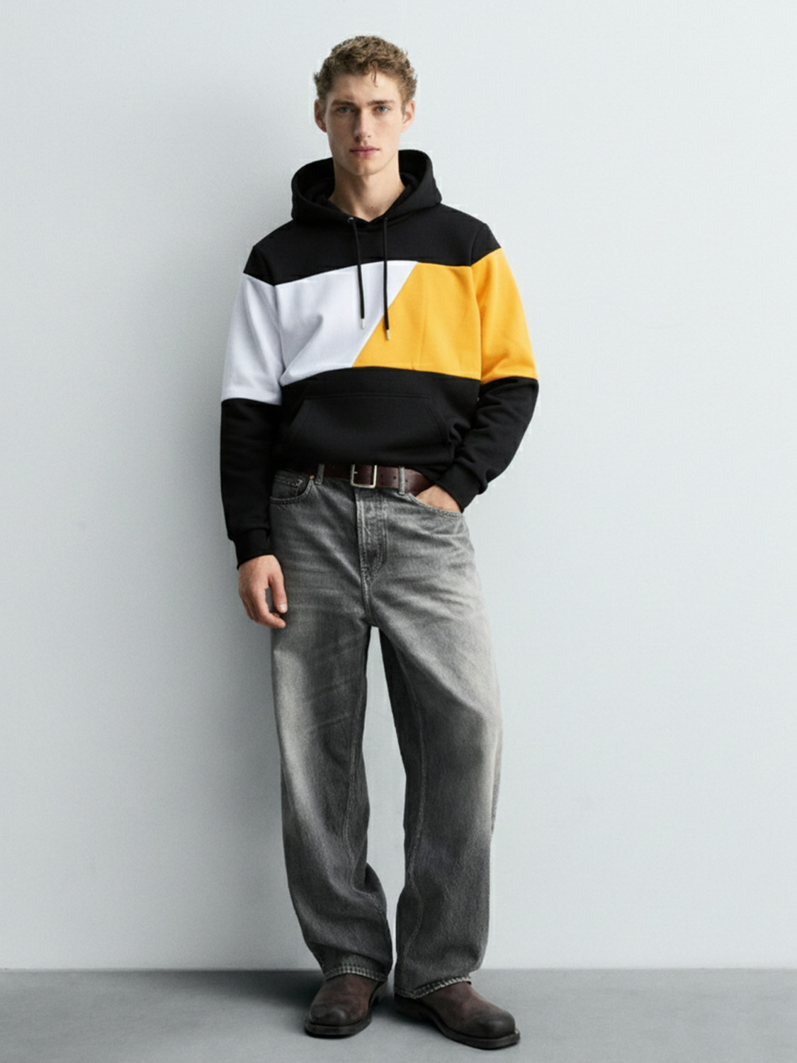 Image of HIGHLANDER Full Sleeve Printed Men Sweatshirt