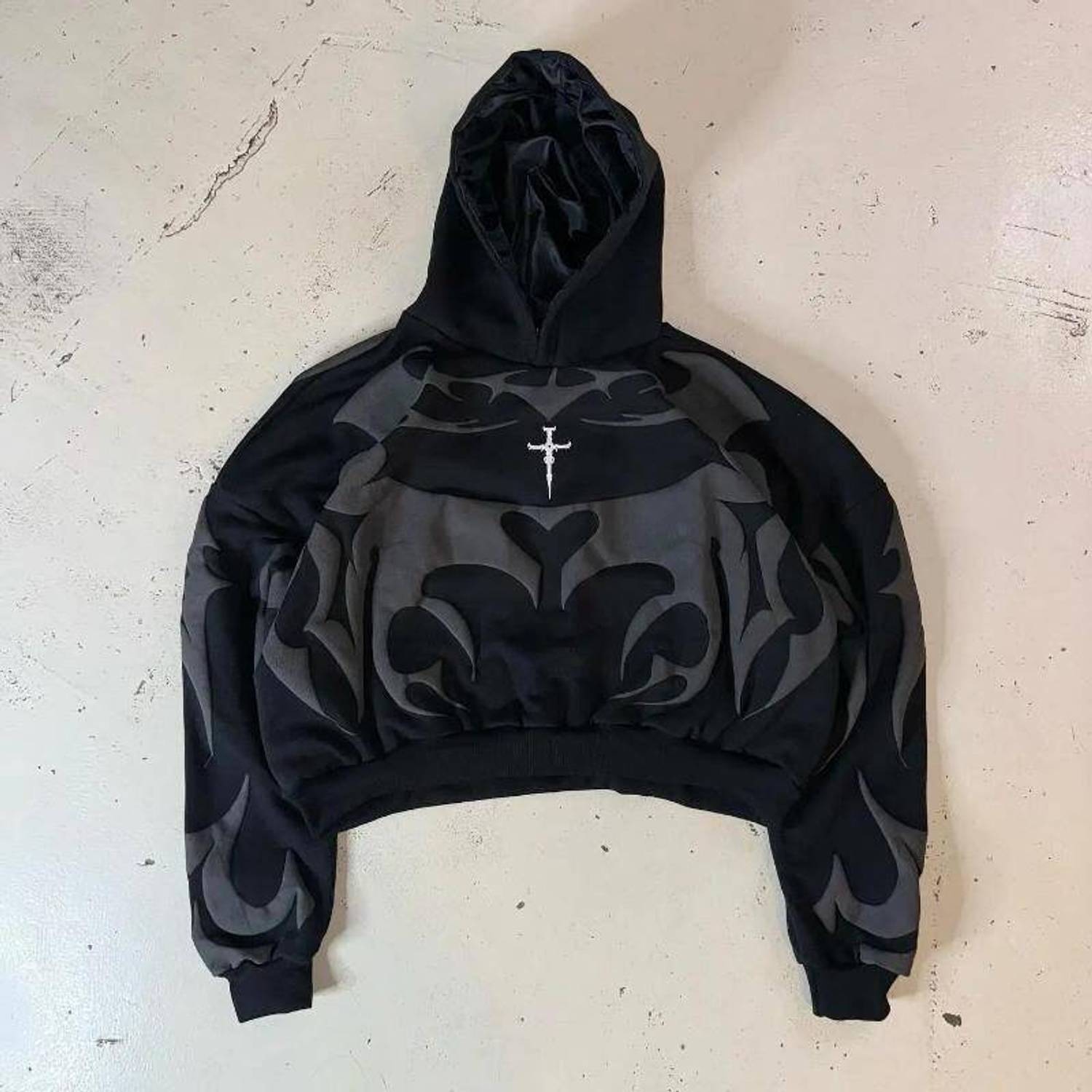 HoodieHavens Full Sleeve Printed Sweatshirt - Image 1