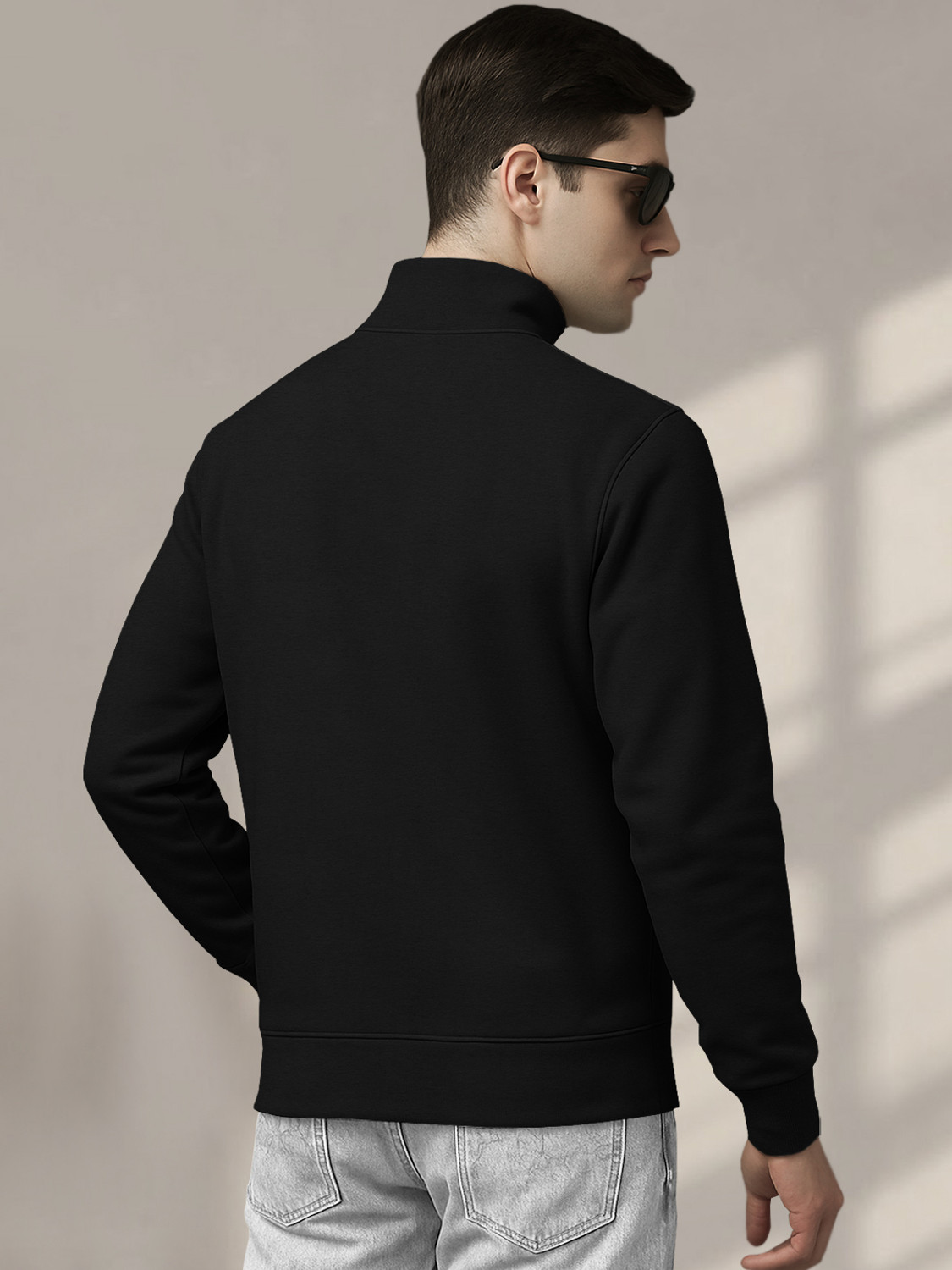 Image of TRIPR Men Full Sleeve Printed Sweatshirt