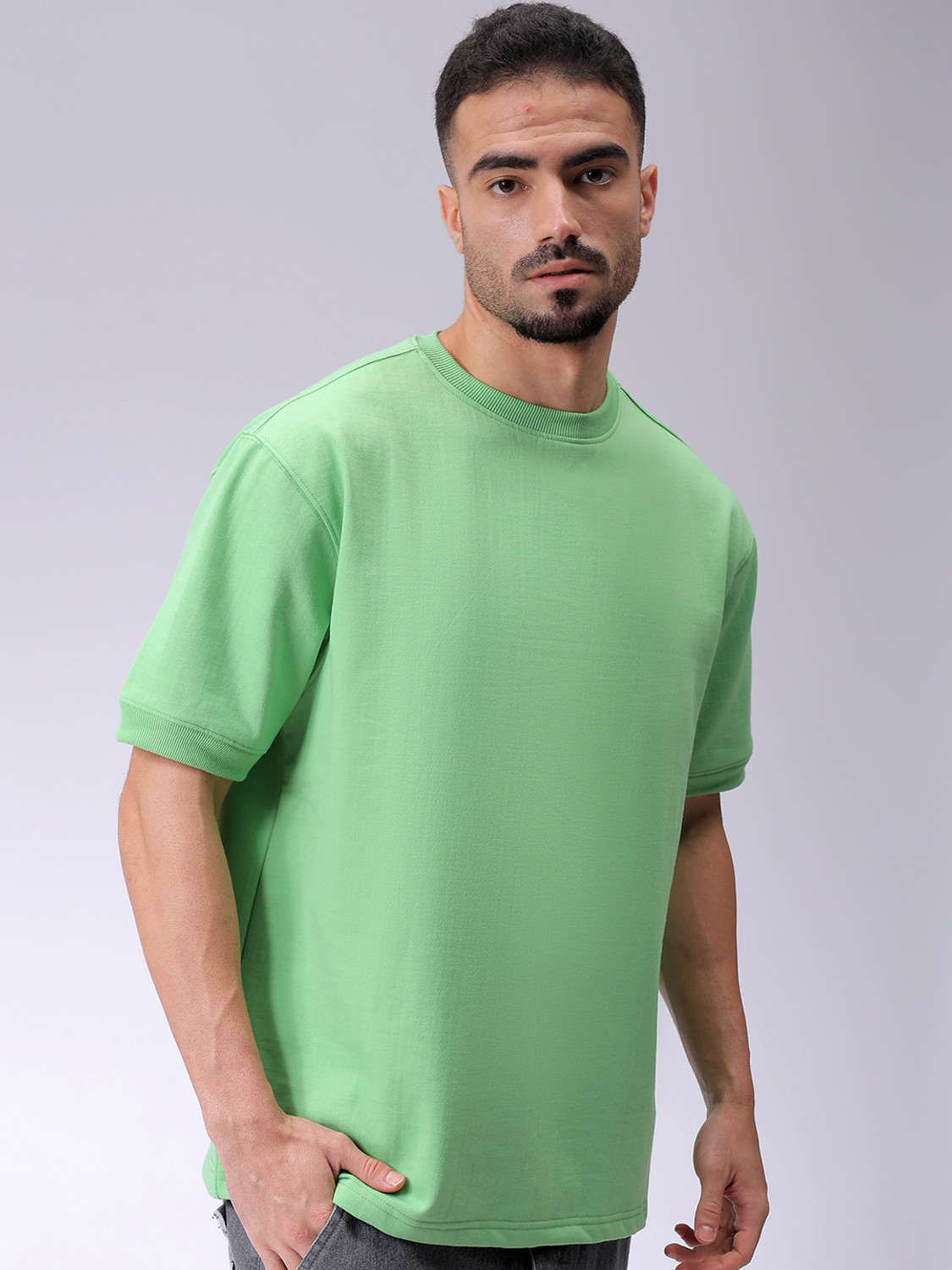 Image of The Indian Garage Co. Short Sleeve Solid Men Sweatshirt