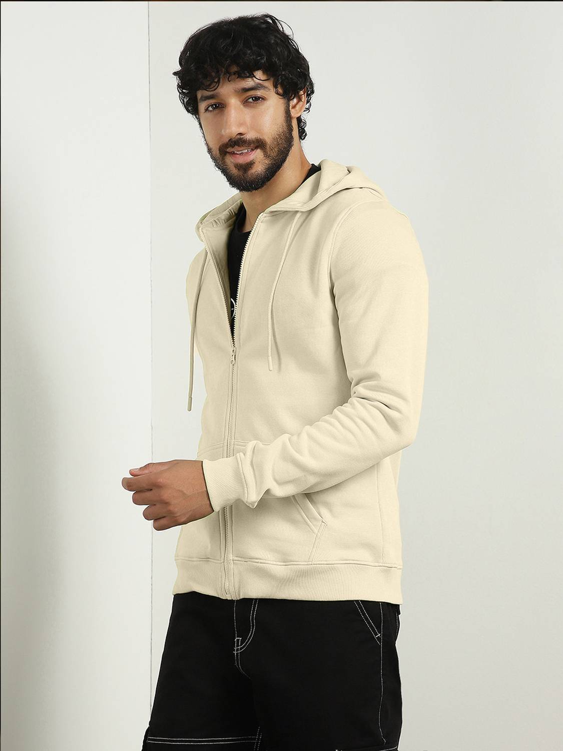 NOBERO Full Sleeve Solid Men Sweatshirt - Image 2