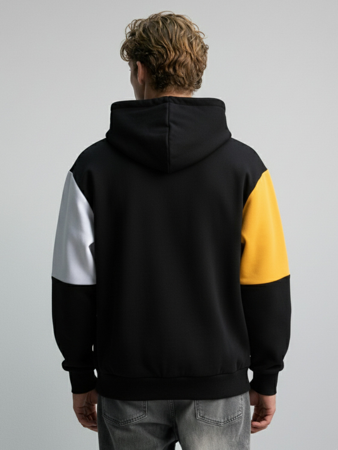 Image of HIGHLANDER Full Sleeve Printed Men Sweatshirt
