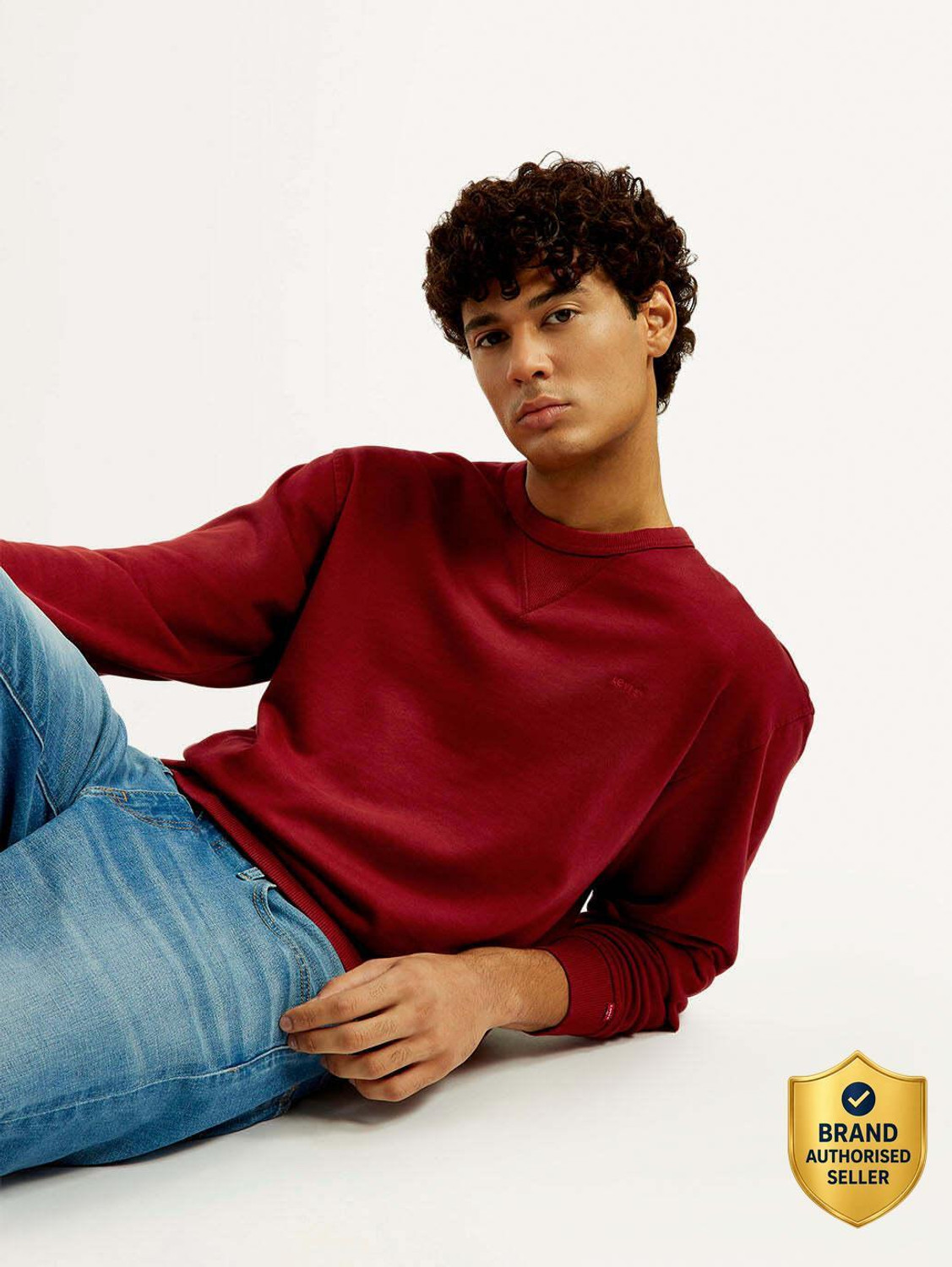 Image of LEVI'S Full Sleeve Solid Men Sweatshirt