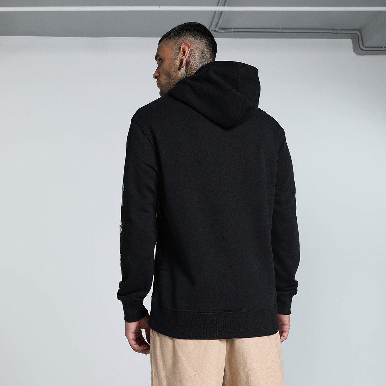 Image of PUMA Full Sleeve Graphic Print Men Sweatshirt