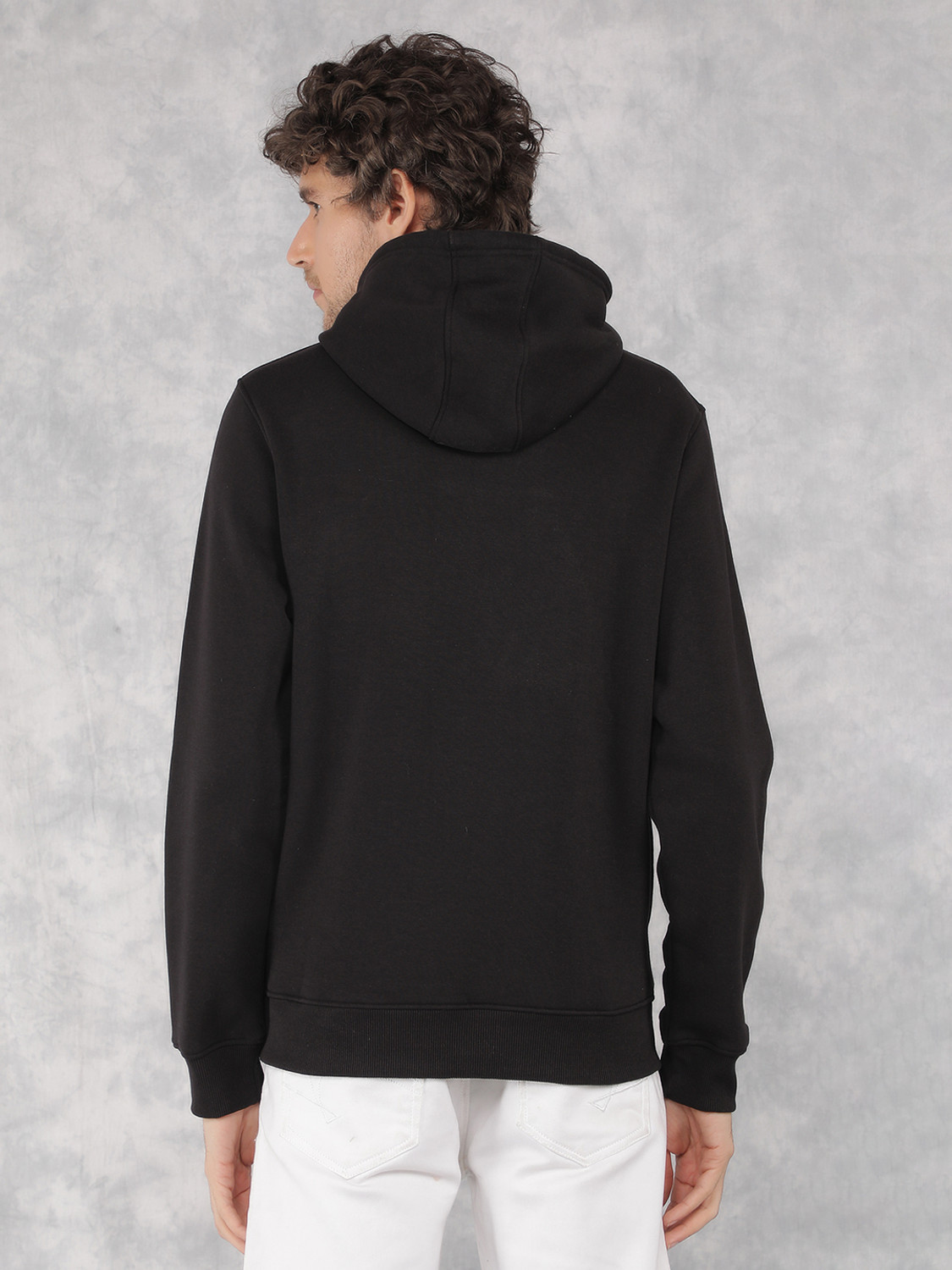 Image of CRIMSOUNE CLUB Men Full Sleeve Printed Sweatshirt