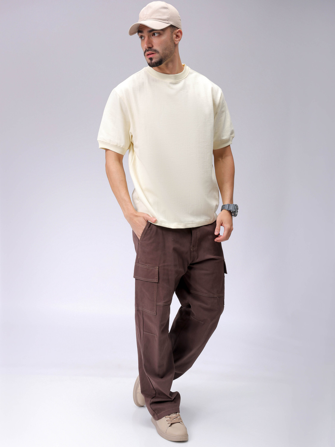 Image of The Indian Garage Co. Short Sleeve Solid Men Sweatshirt