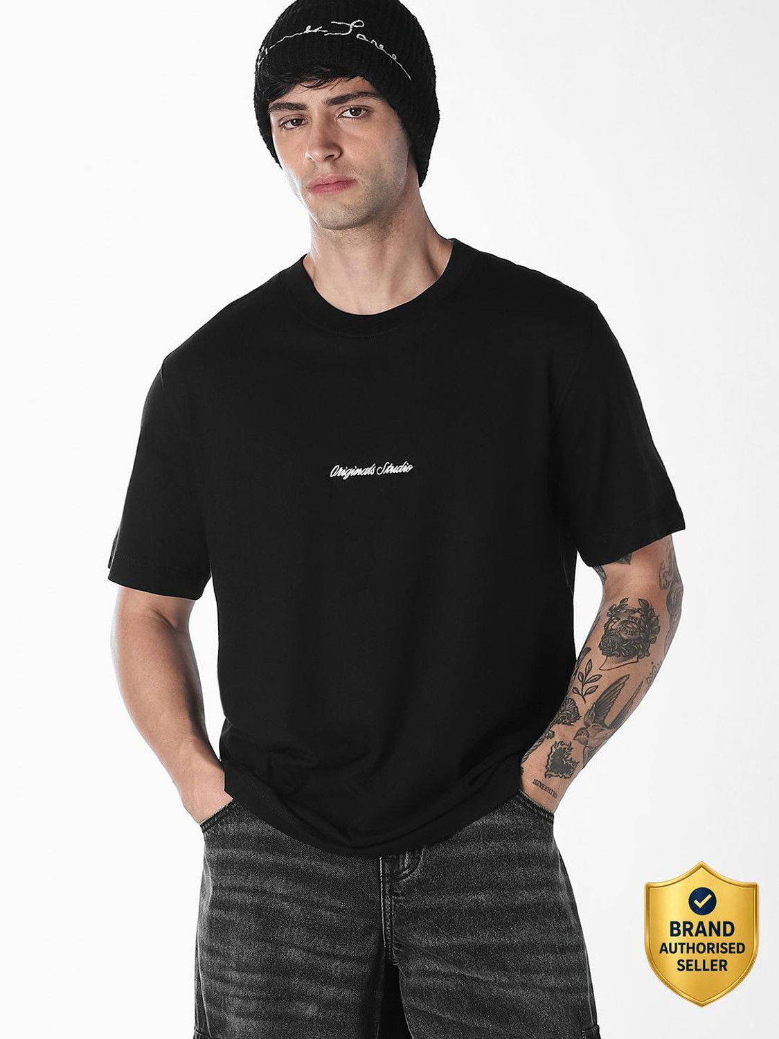JACK & JONES Printed Men Round Neck Black T-Shirt