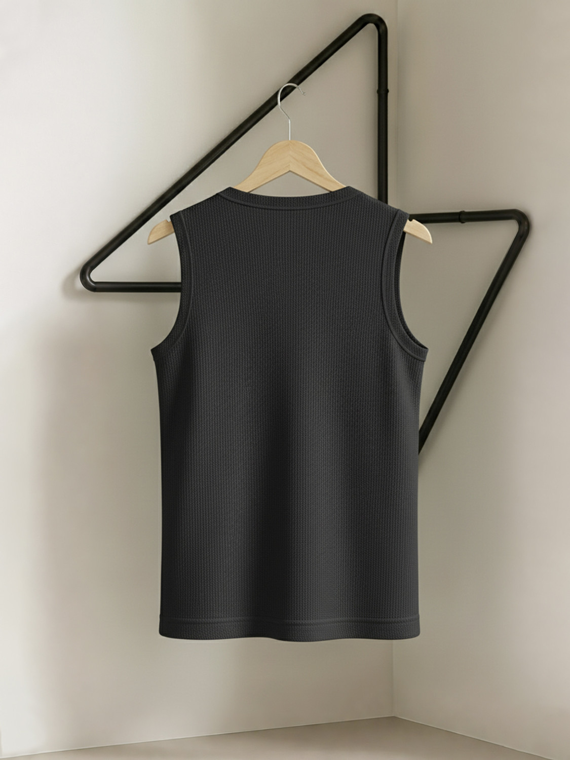 Image of TeeWink Solid Men Round Neck Black T-Shirt
