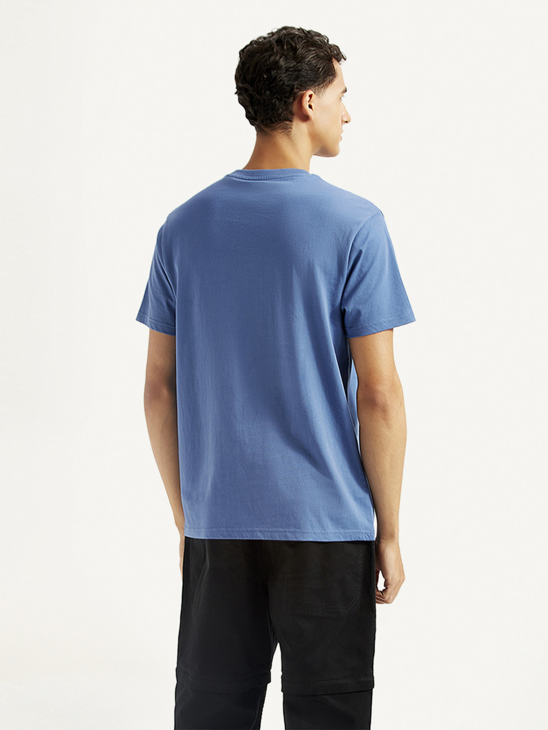 Image of LEVI'S Solid Men Crew Neck Blue T-Shirt