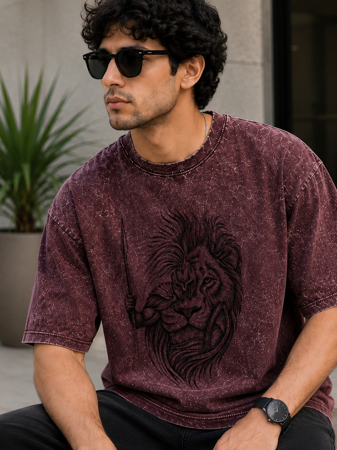 Image of Rivento Fashion Graphic Print Men Round Neck Maroon T-Shirt