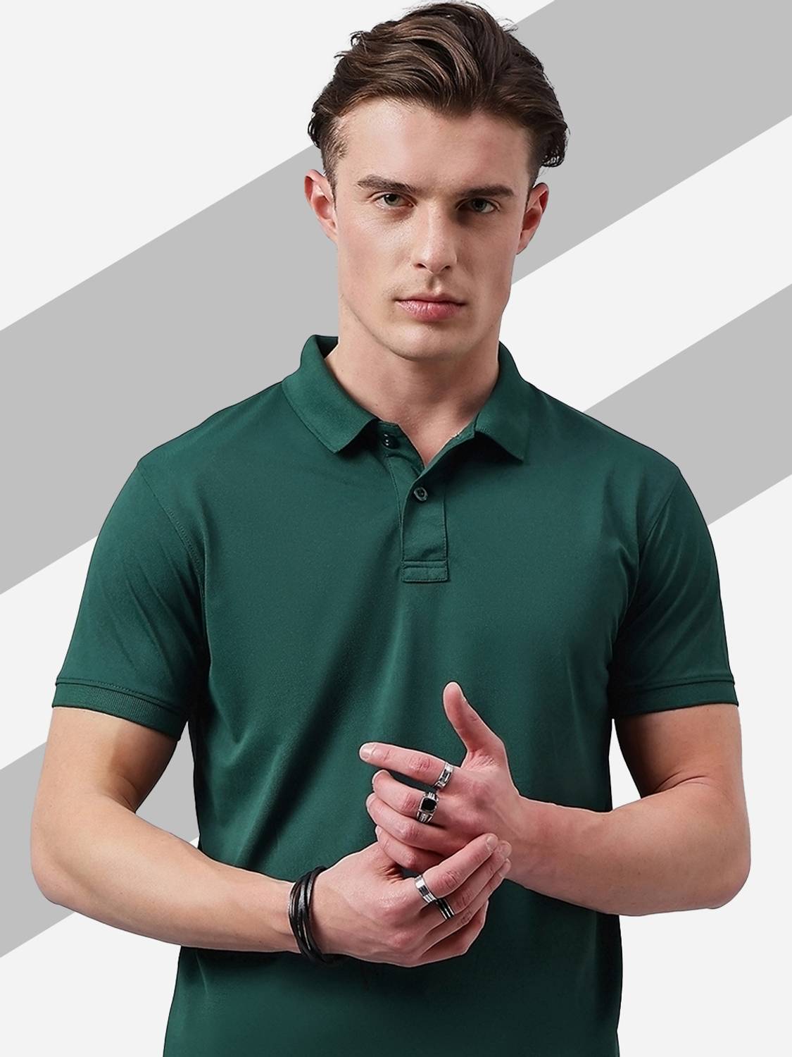 98 Degree North Solid Men Polo Neck Dark Green T-Shirt