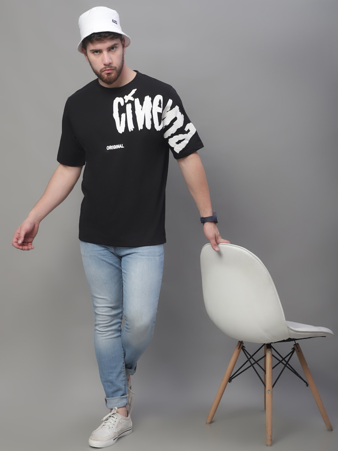 Image of DOOR74 Printed Men Round Neck Black T-Shirt