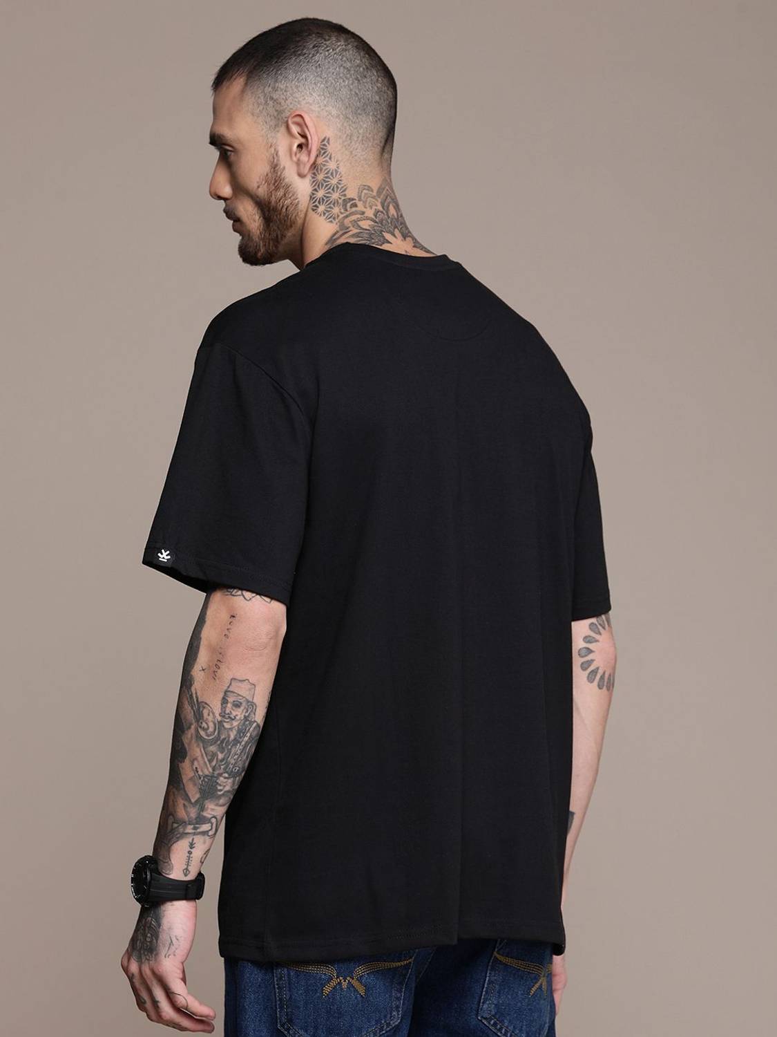 WROGN Men Black Round Neck T-Shirt - Image 5