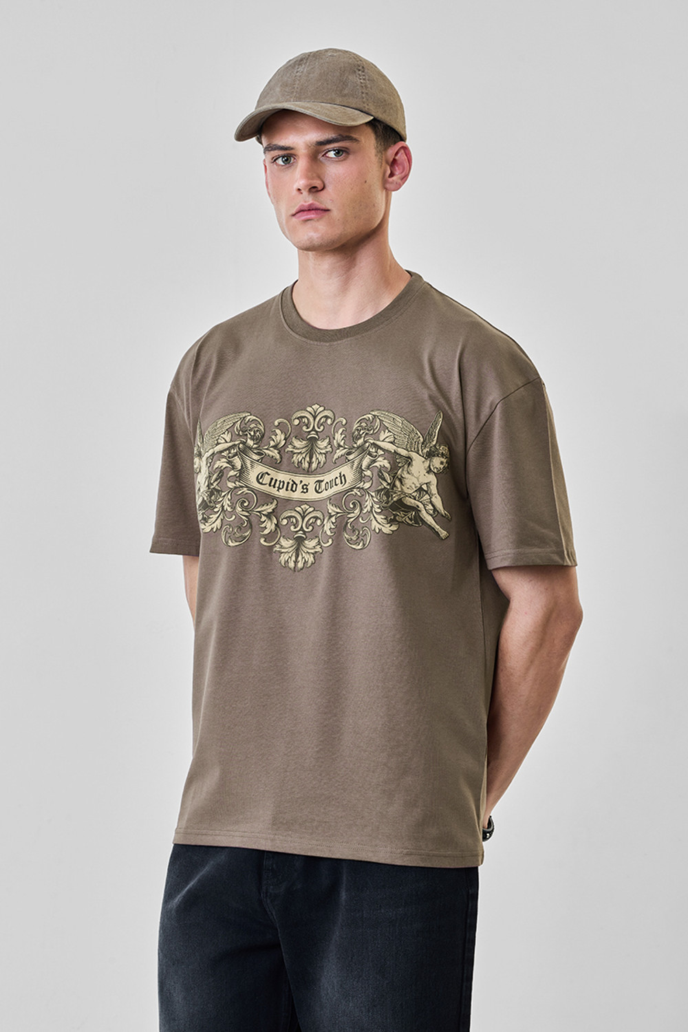 Image of Snitch Graphic Print Men Crew Neck Brown T-Shirt