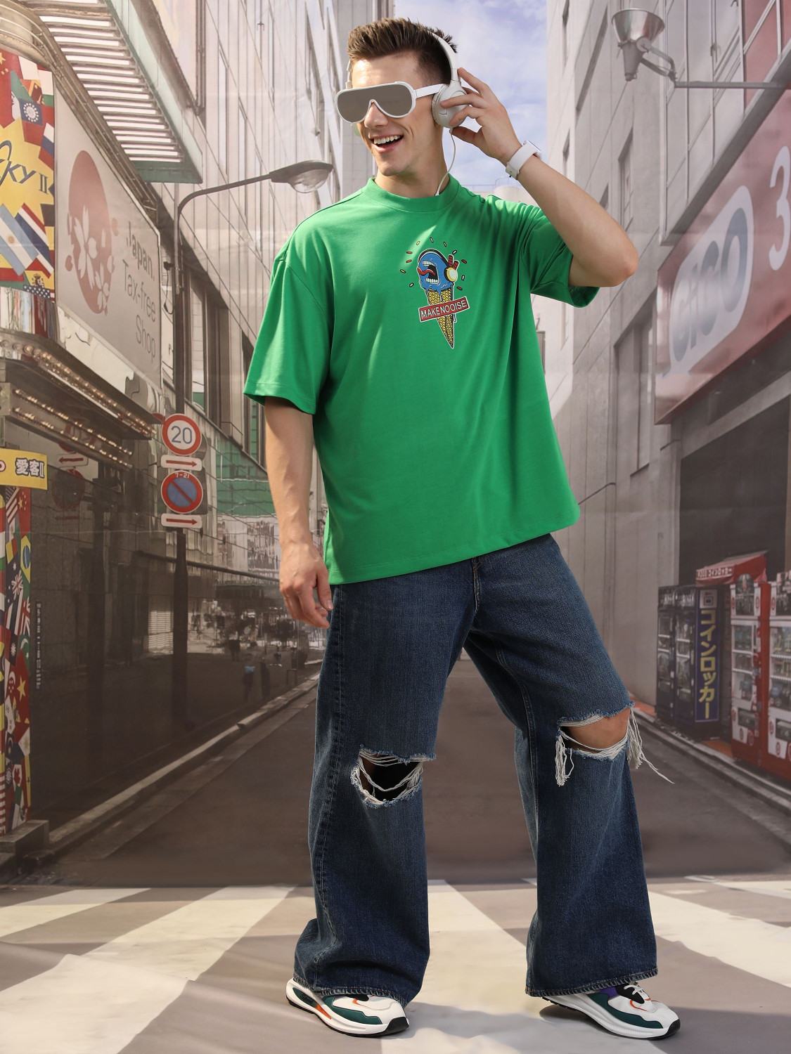 Image of HIGHLANDER Printed, Typography Men Round Neck Green T-Shirt
