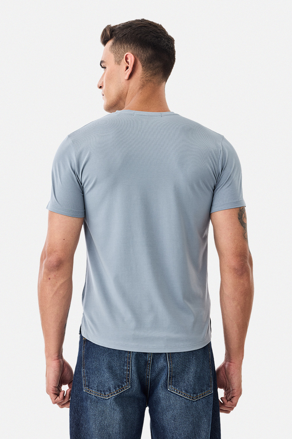 Image of Snitch Solid Men Round Neck Light Blue T-Shirt