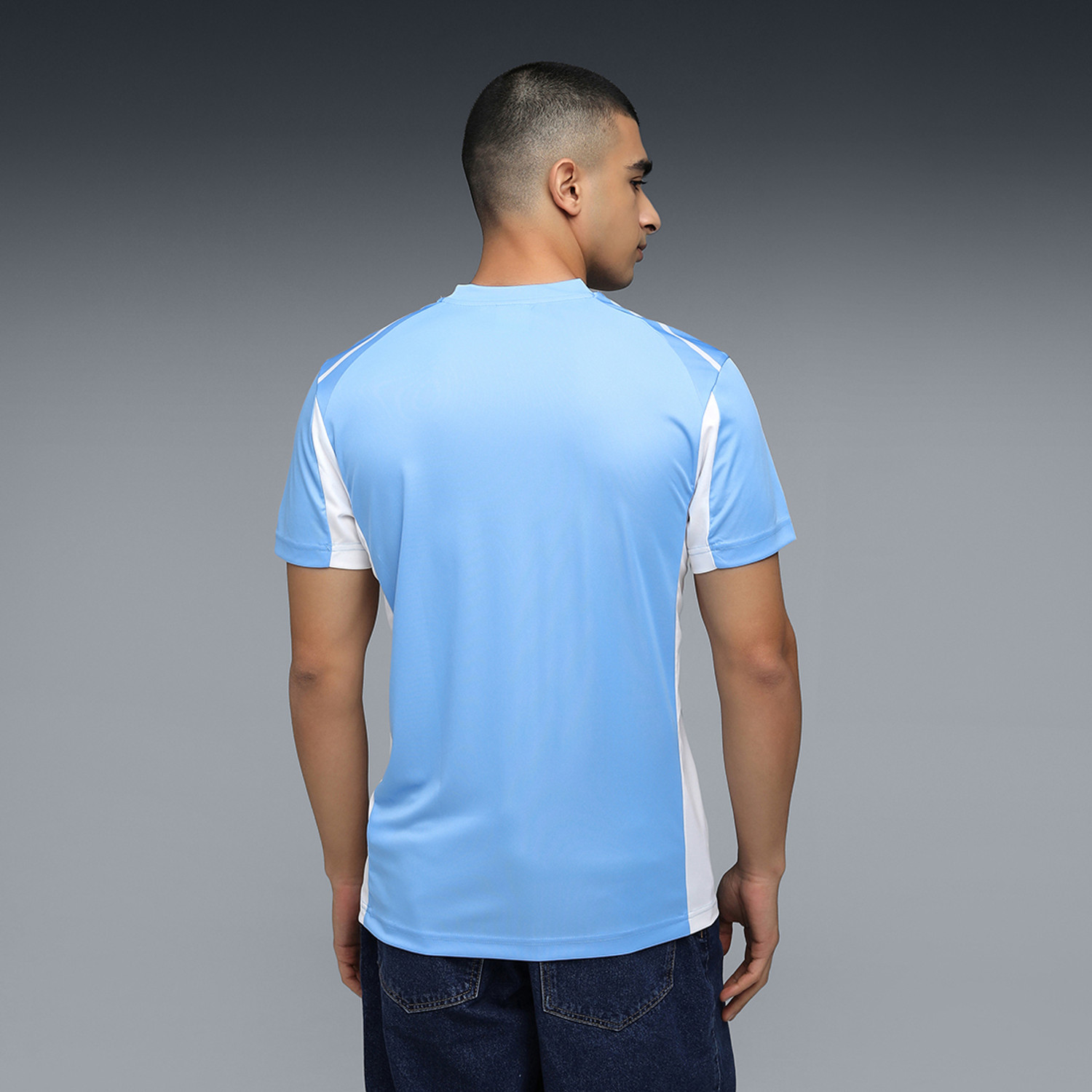 Image of PUMA Solid Men Crew Neck Blue T-Shirt