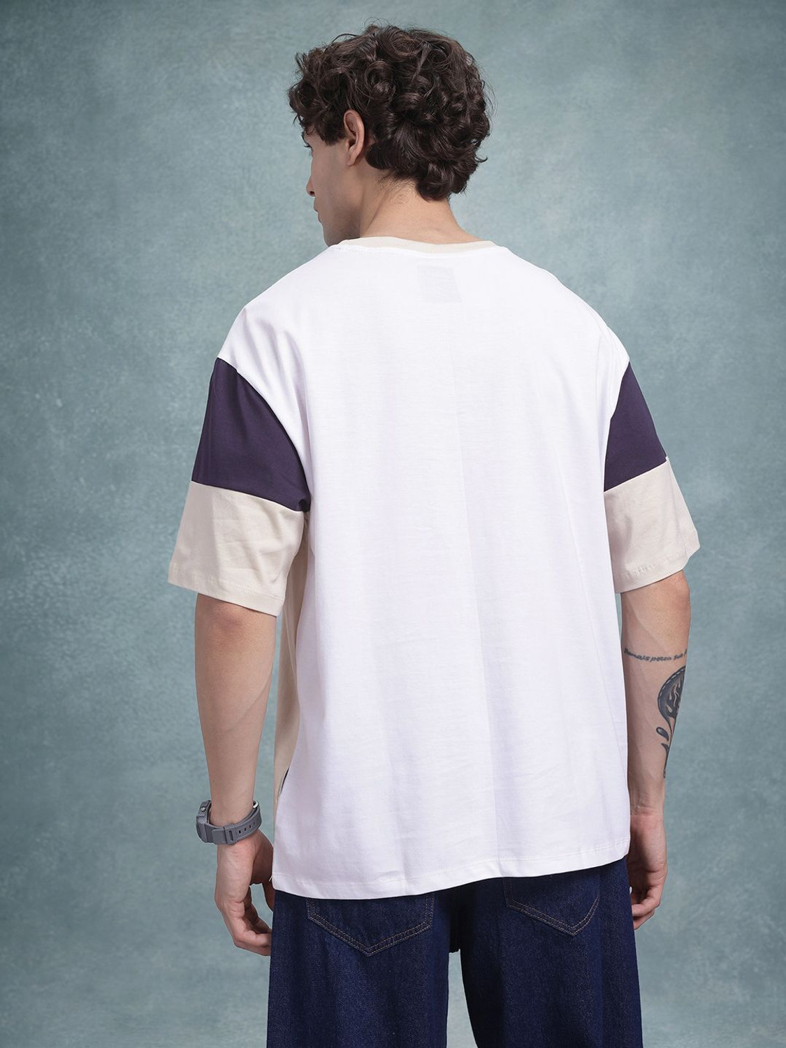 Image of Roadster Colorblock Men Round Neck Brown T-Shirt