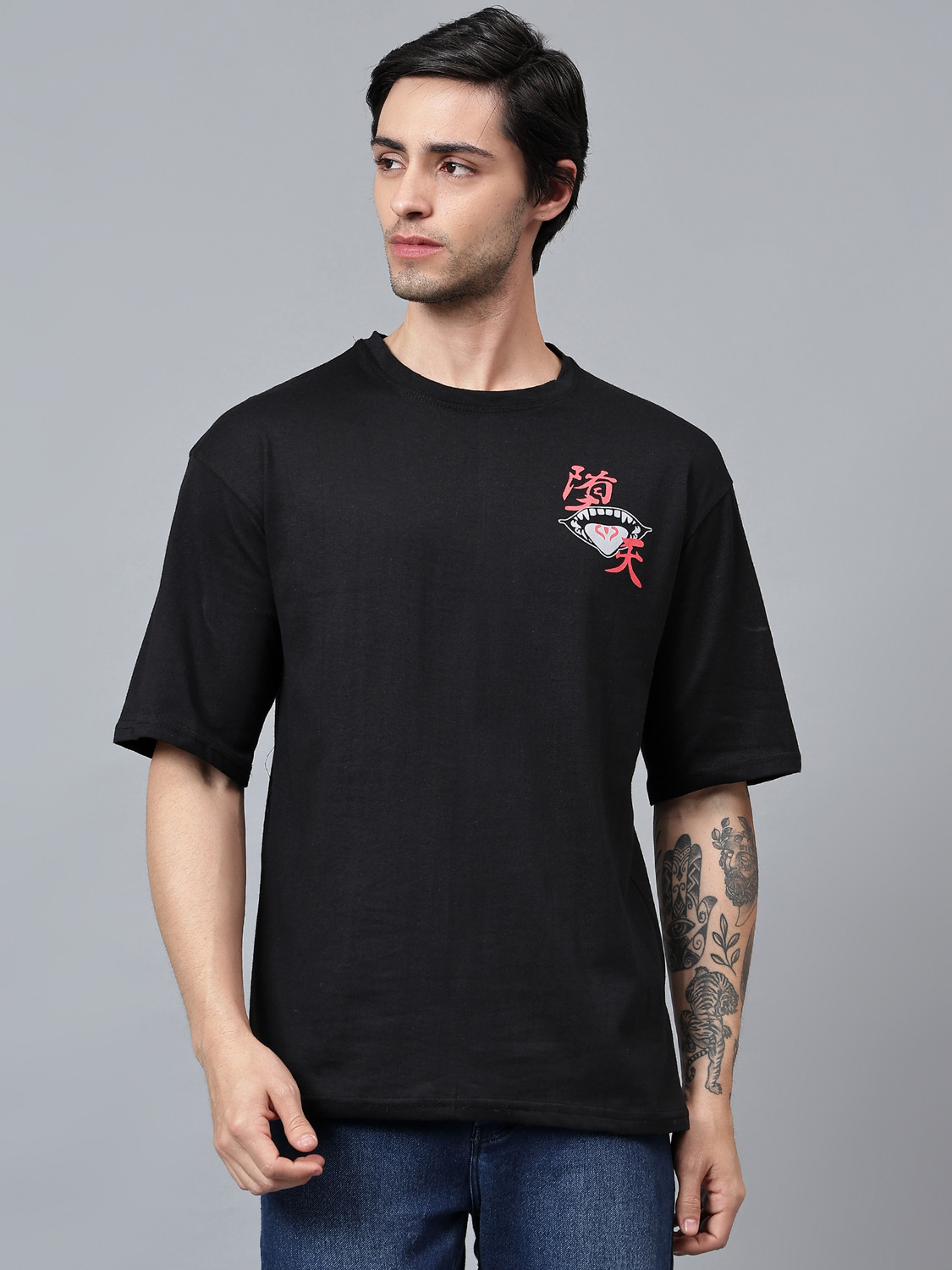 Image of Garmin Printed Men Round Neck Black T-Shirt