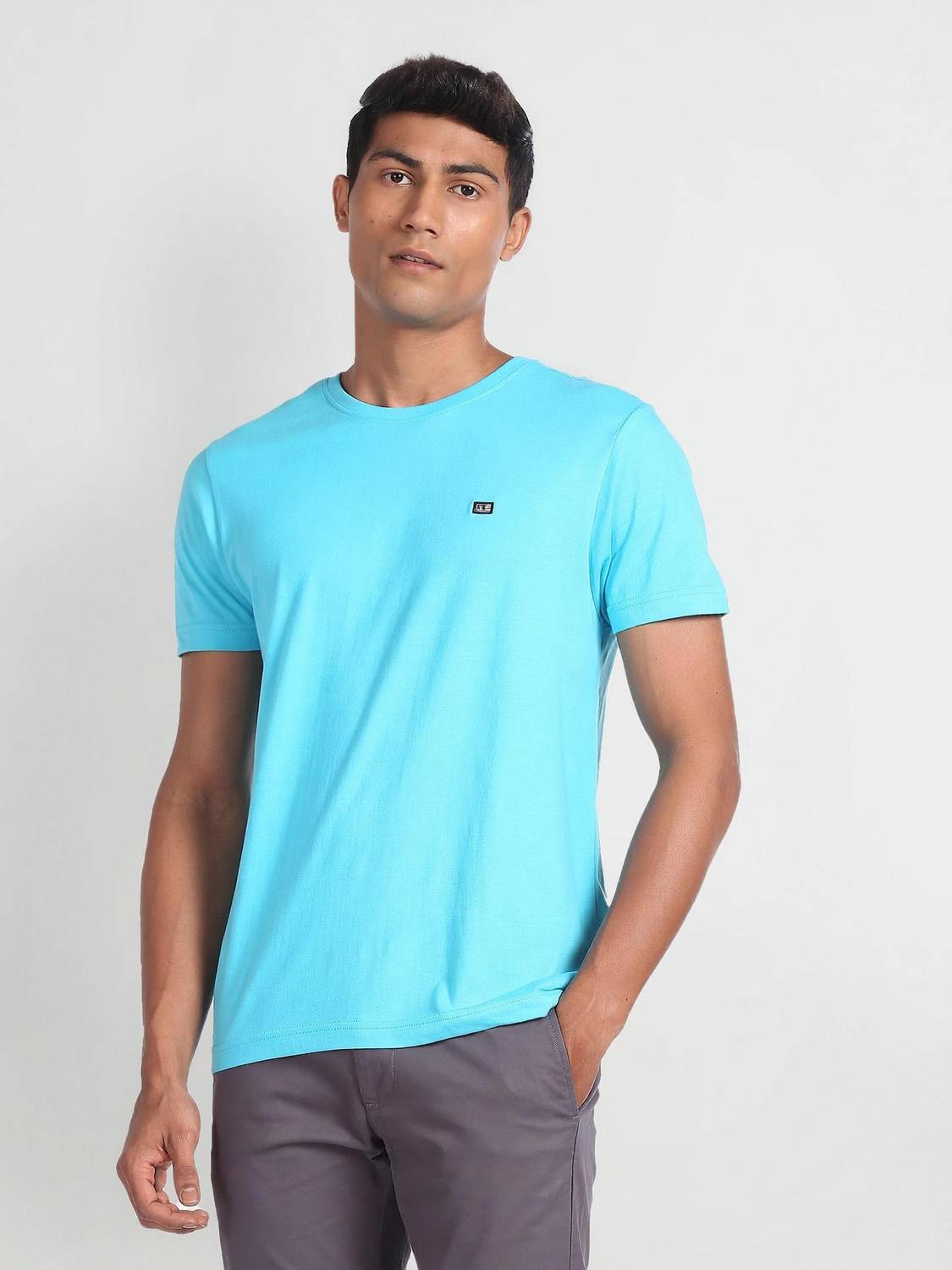 Arrow Sport Solid Men Round Neck Blue T-Shirt