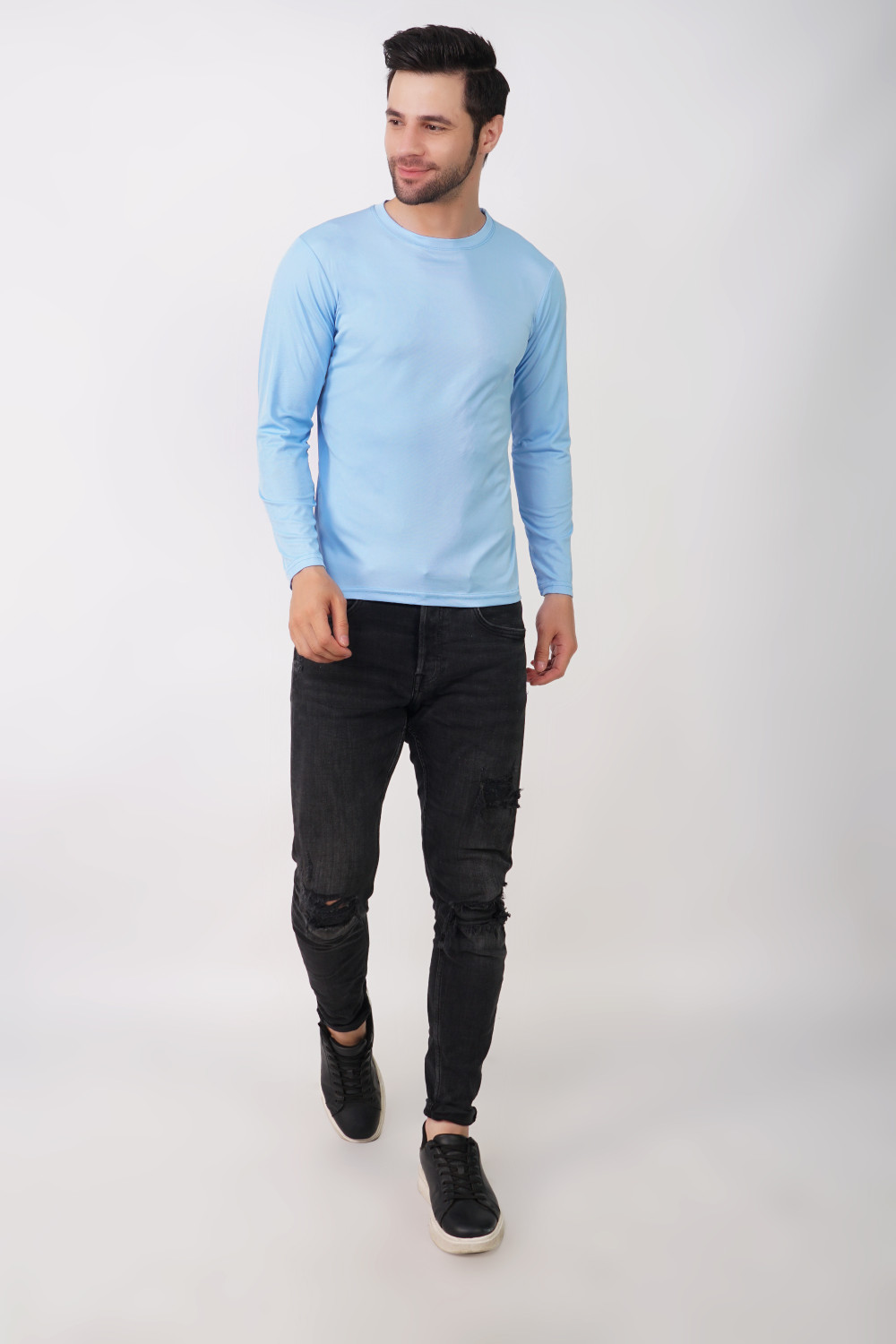 Image of KASPY Solid Men Round Neck Light Blue T-Shirt