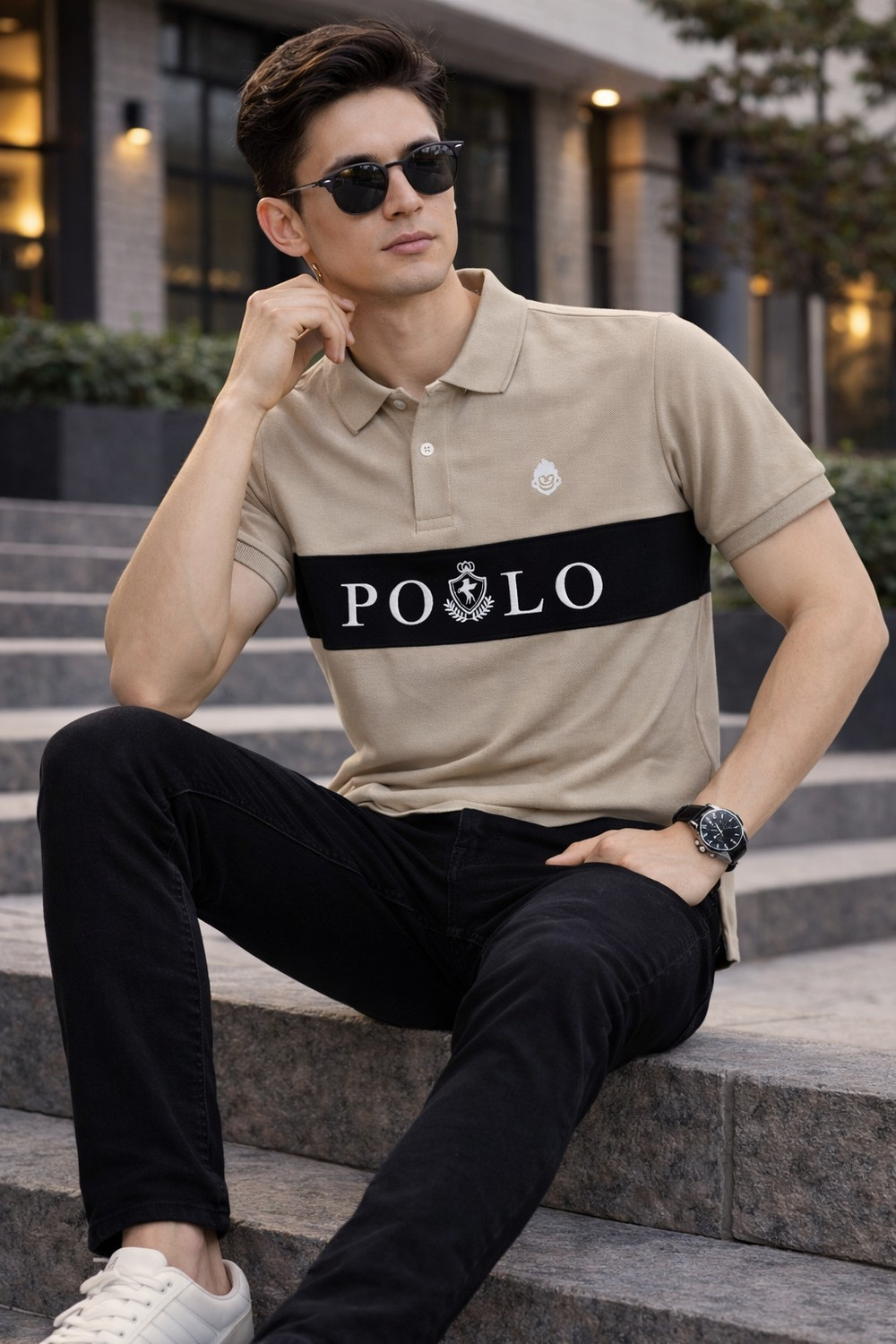 Image of KHAHURIYO Colorblock Men Polo Neck Beige T-Shirt