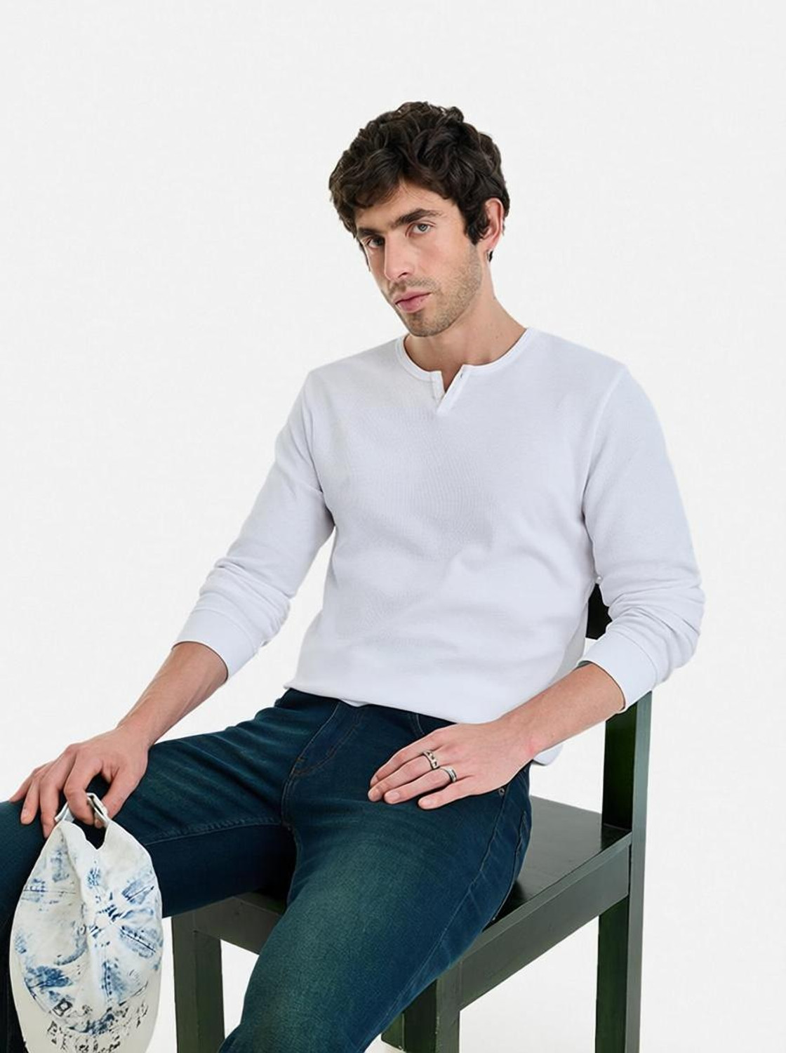 Image of Snitch Solid Men Crew Neck White T-Shirt