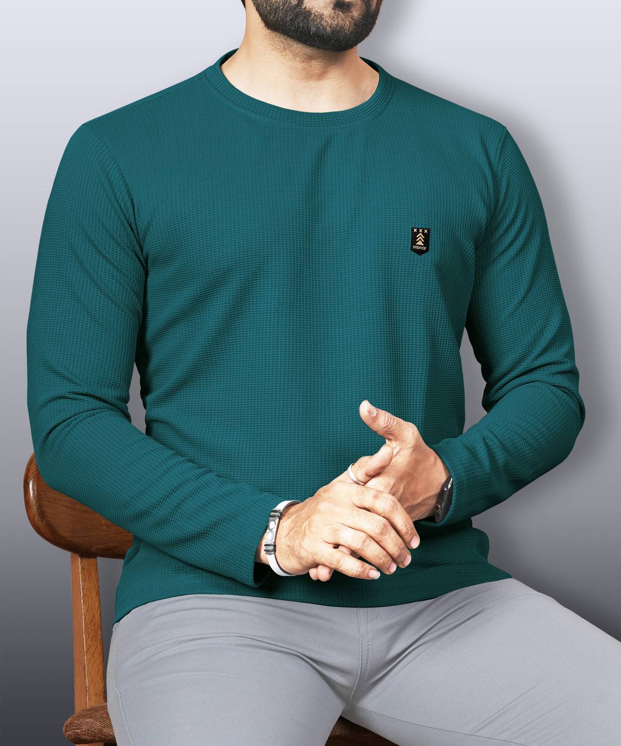 VeBNoR Men Self Design Round Neck Polyester Green T-Shirt