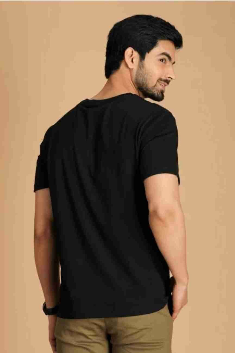Image of Trendtee Solid Men Round Neck Black T-Shirt