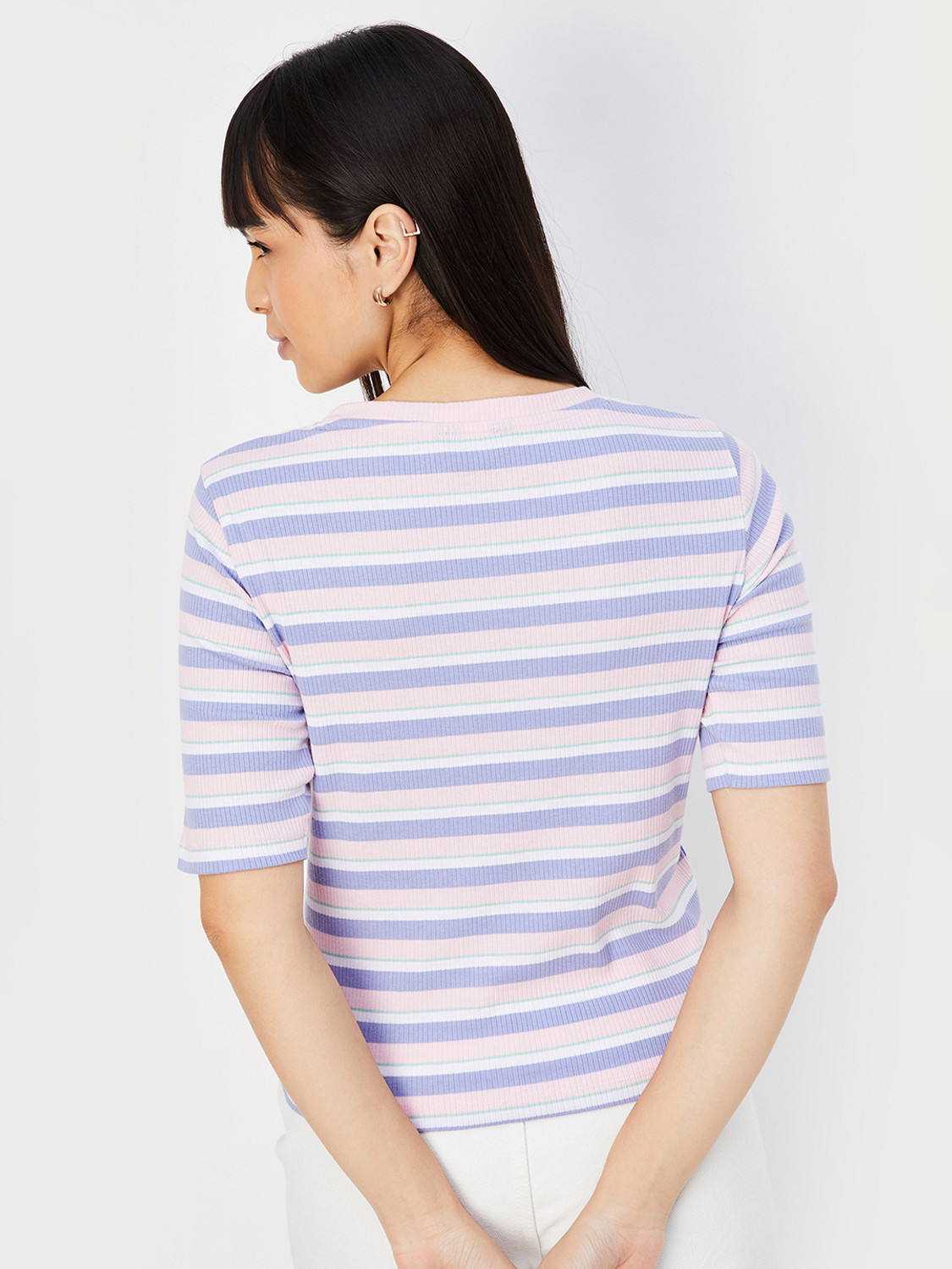 Image of MAX Solid Women Round Neck Multicolor T-Shirt