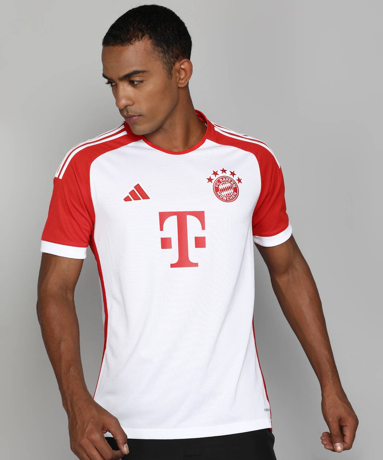 ADIDAS Printed Men Crew Neck White T-Shirt