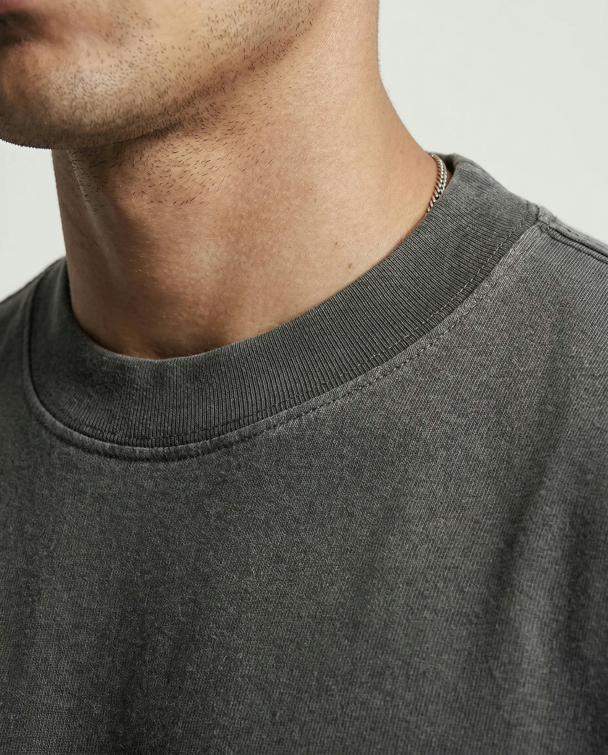 Image of Clazzey Solid Men Round Neck Grey T-Shirt