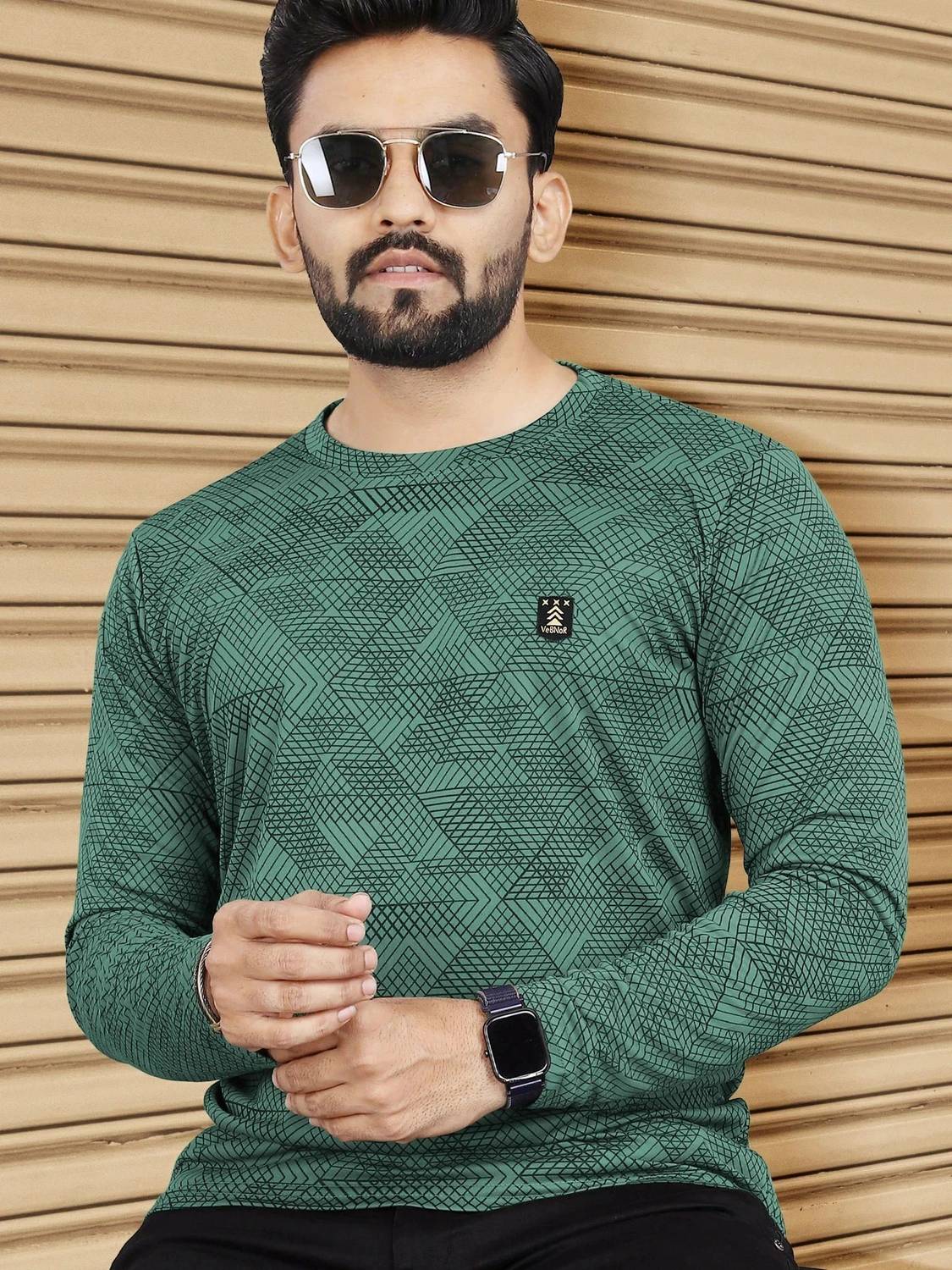 VeBNoR Men Abstract Round Neck Polycotton Light Green T-Shirt