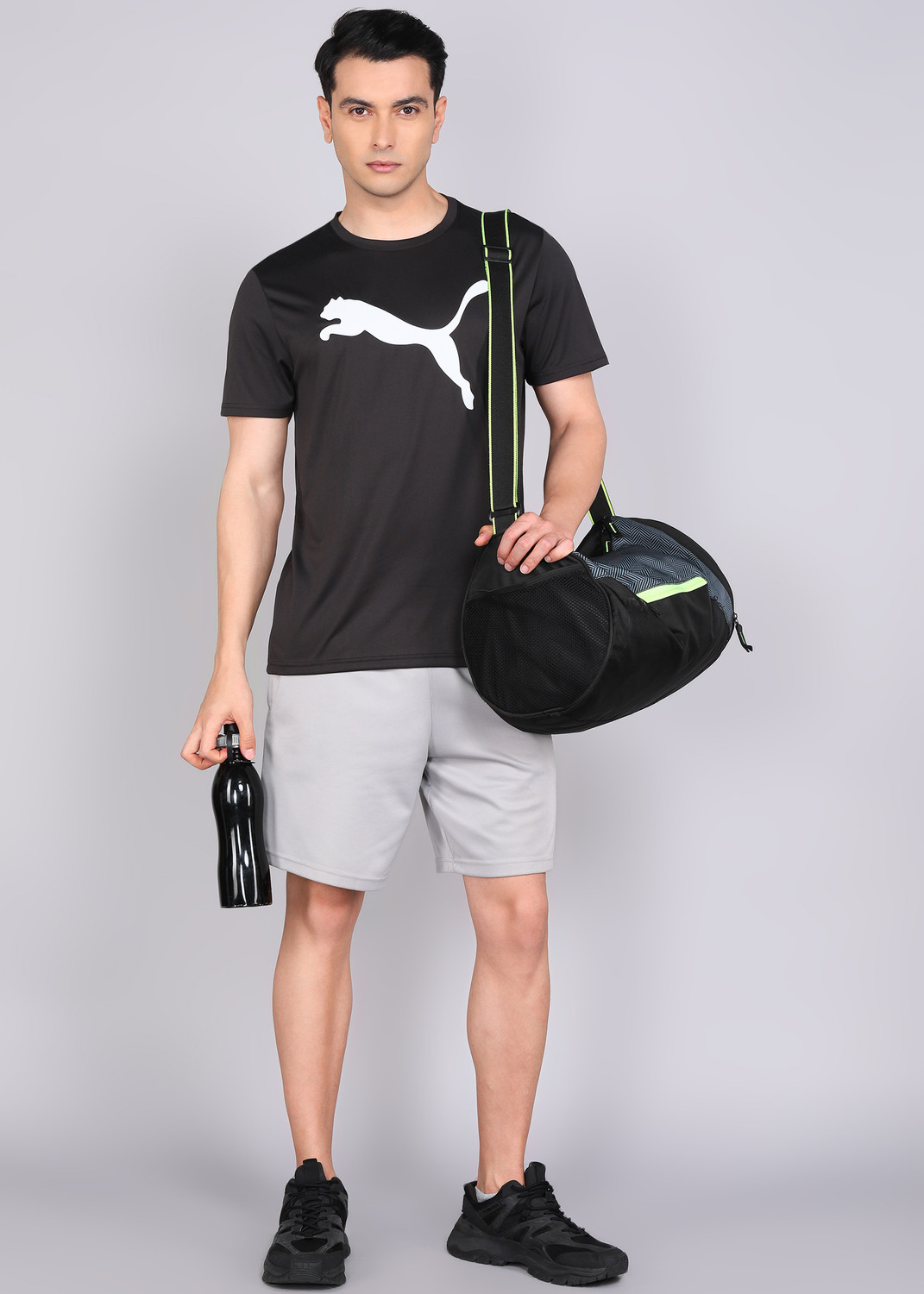 Image of PUMA Solid Men Crew Neck Black T-Shirt
