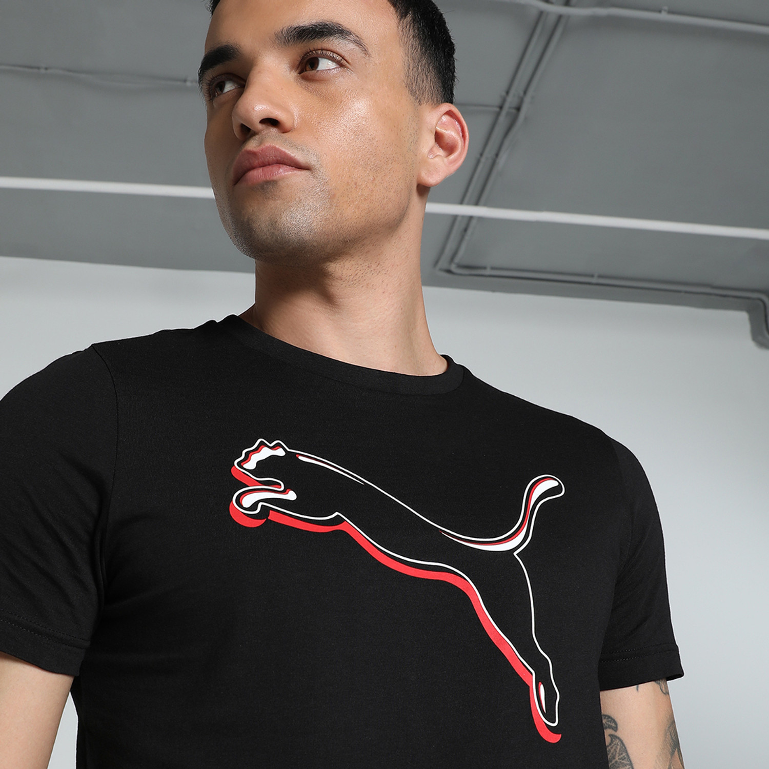 Image of PUMA Solid Men Crew Neck Black T-Shirt