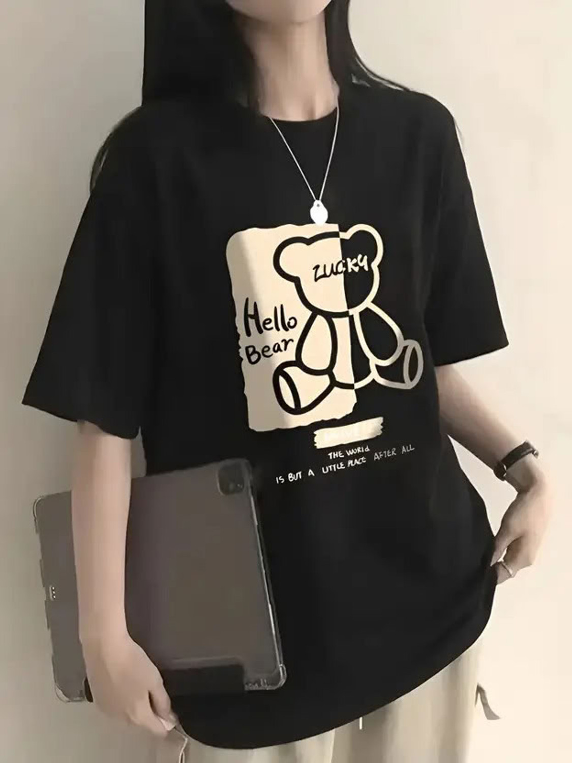 Image of Calm Down Graphic Print Women Round Neck Black T-Shirt