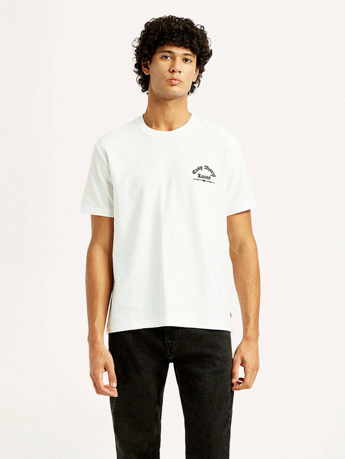 LEVI'S Men Graphic Print Crew Neck Organic Cotton White T-Shirt