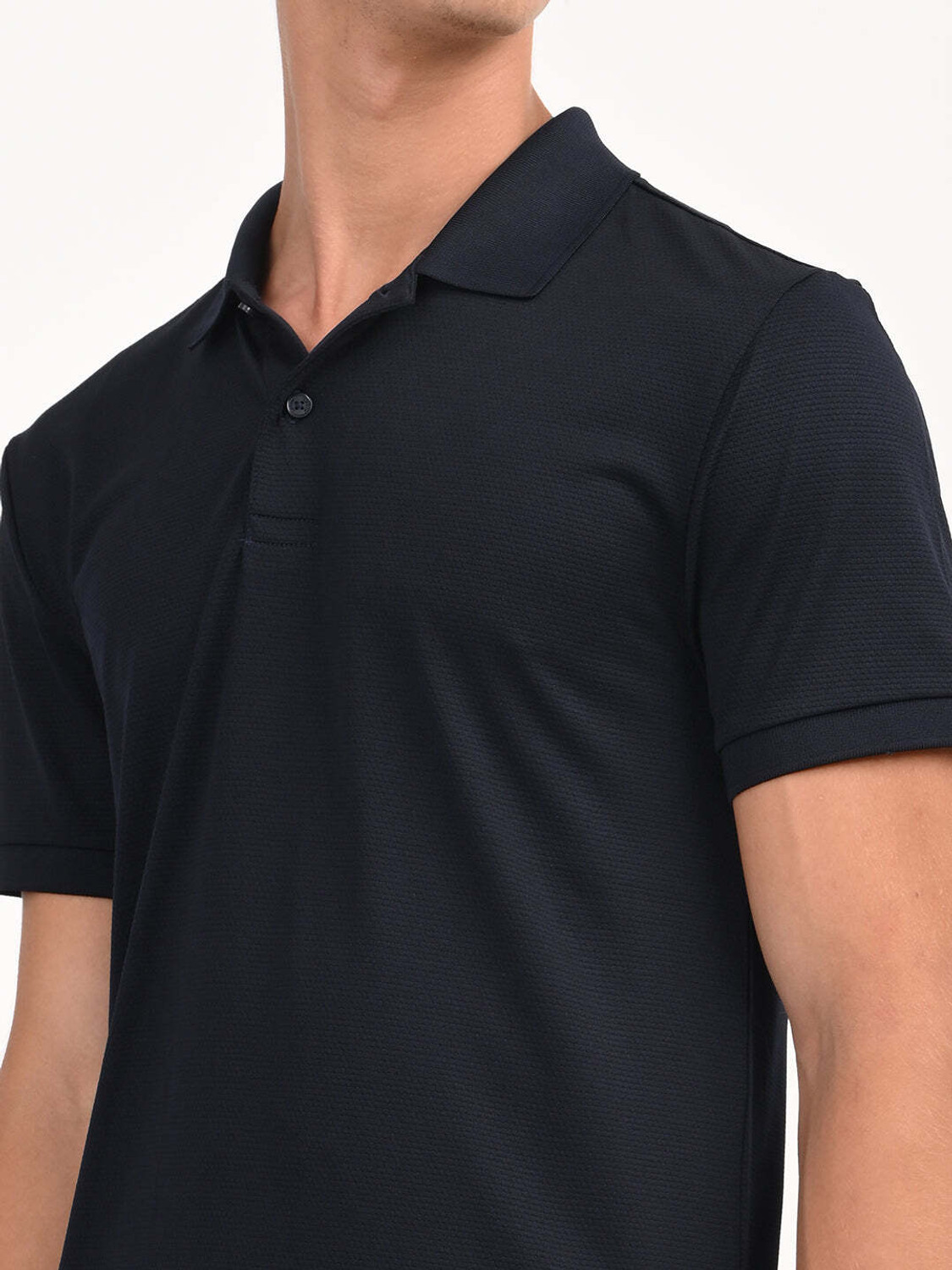 Image of LEVI'S Solid Men Polo Neck Black T-Shirt