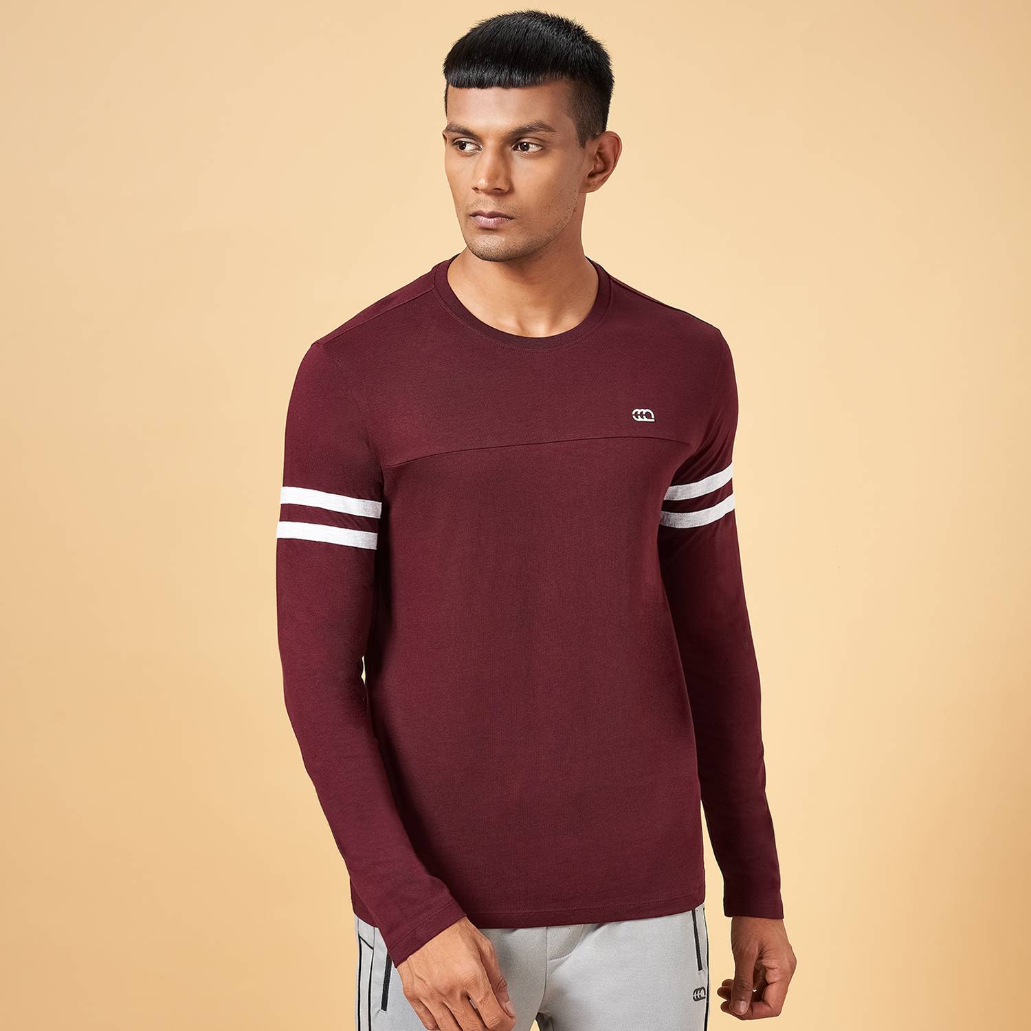 Ajile By Pantaloons Printed Men Round Neck Maroon T-Shirt