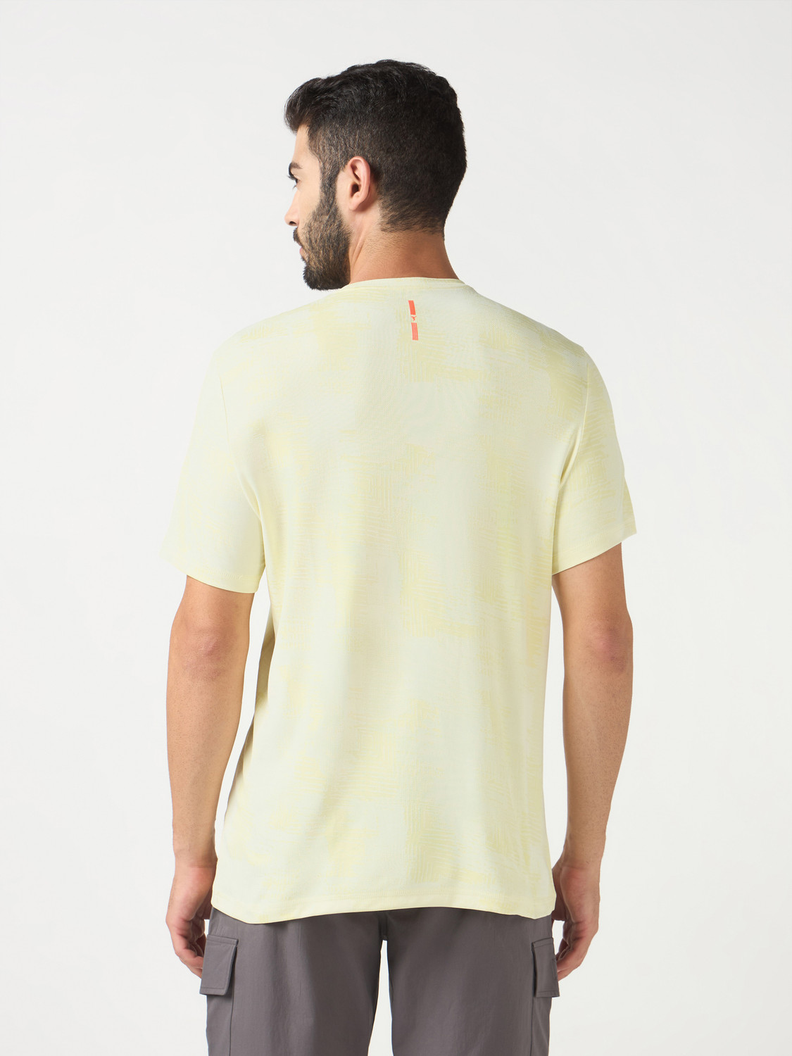 Image of TECHNOSPORT Printed Men Round Neck Yellow T-Shirt